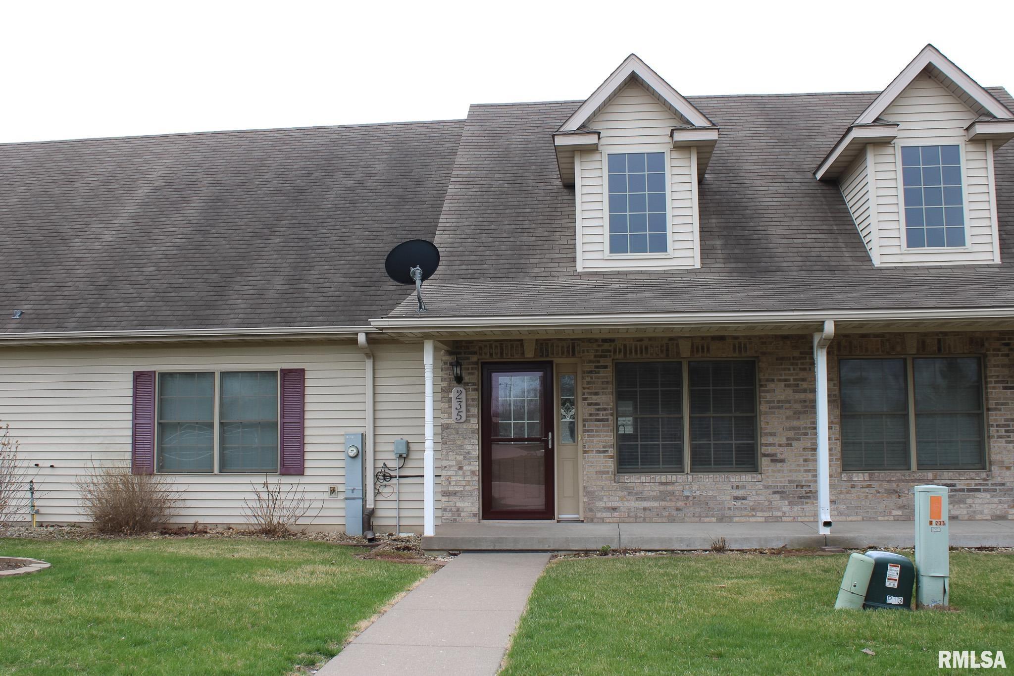 235 Walker Way Property Photo 1