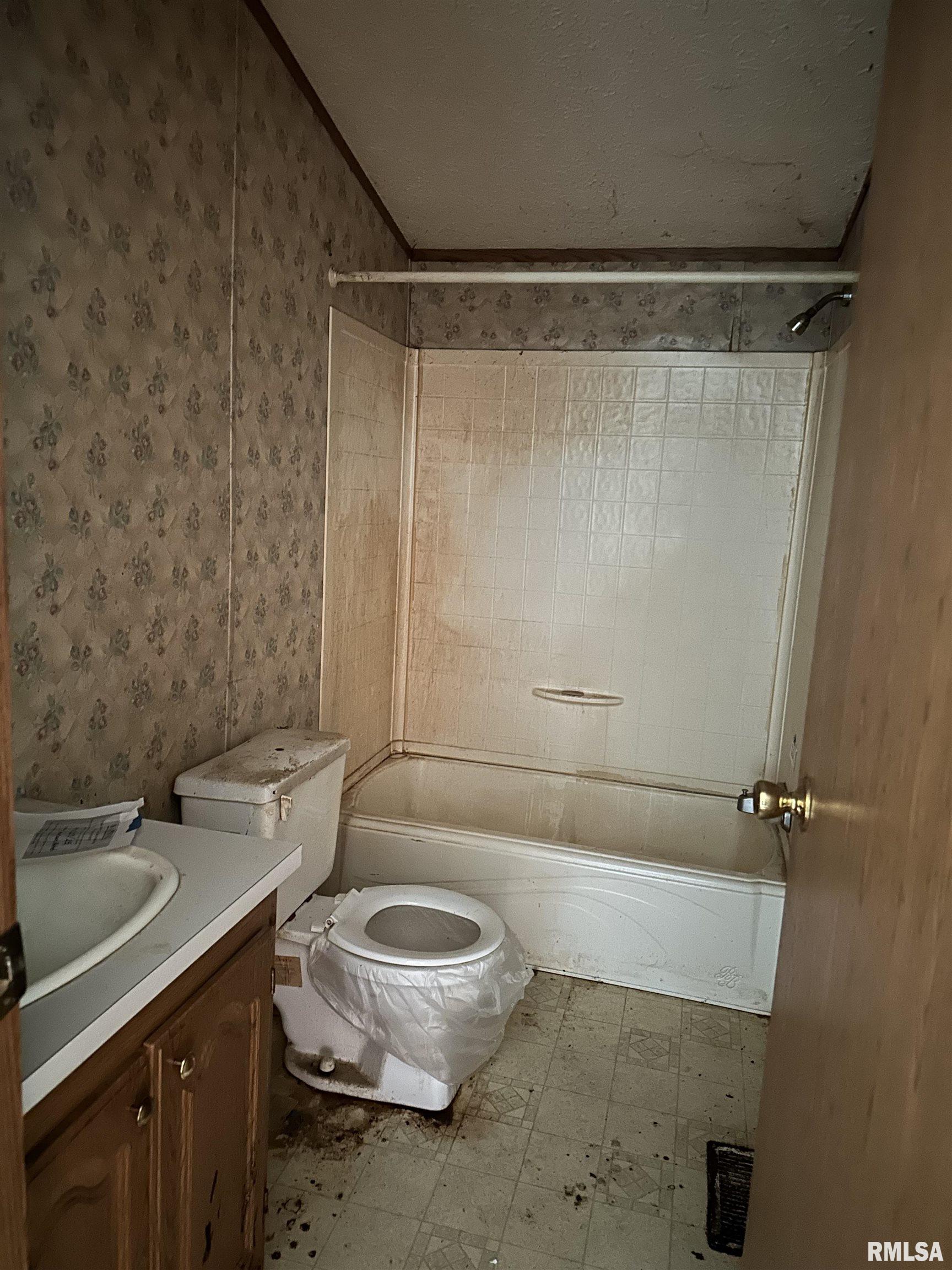 9268 Saint Jude Avenue Property Photo 31