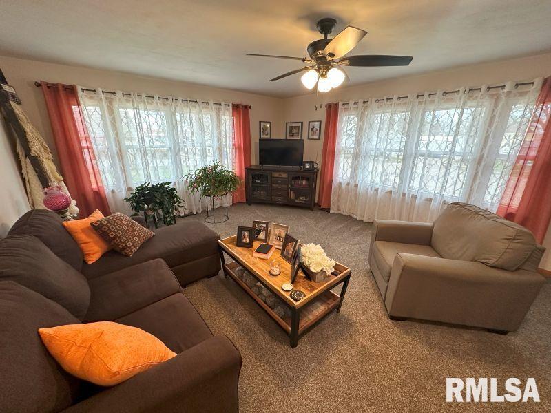 1114 5th Avenue Property Photo 4