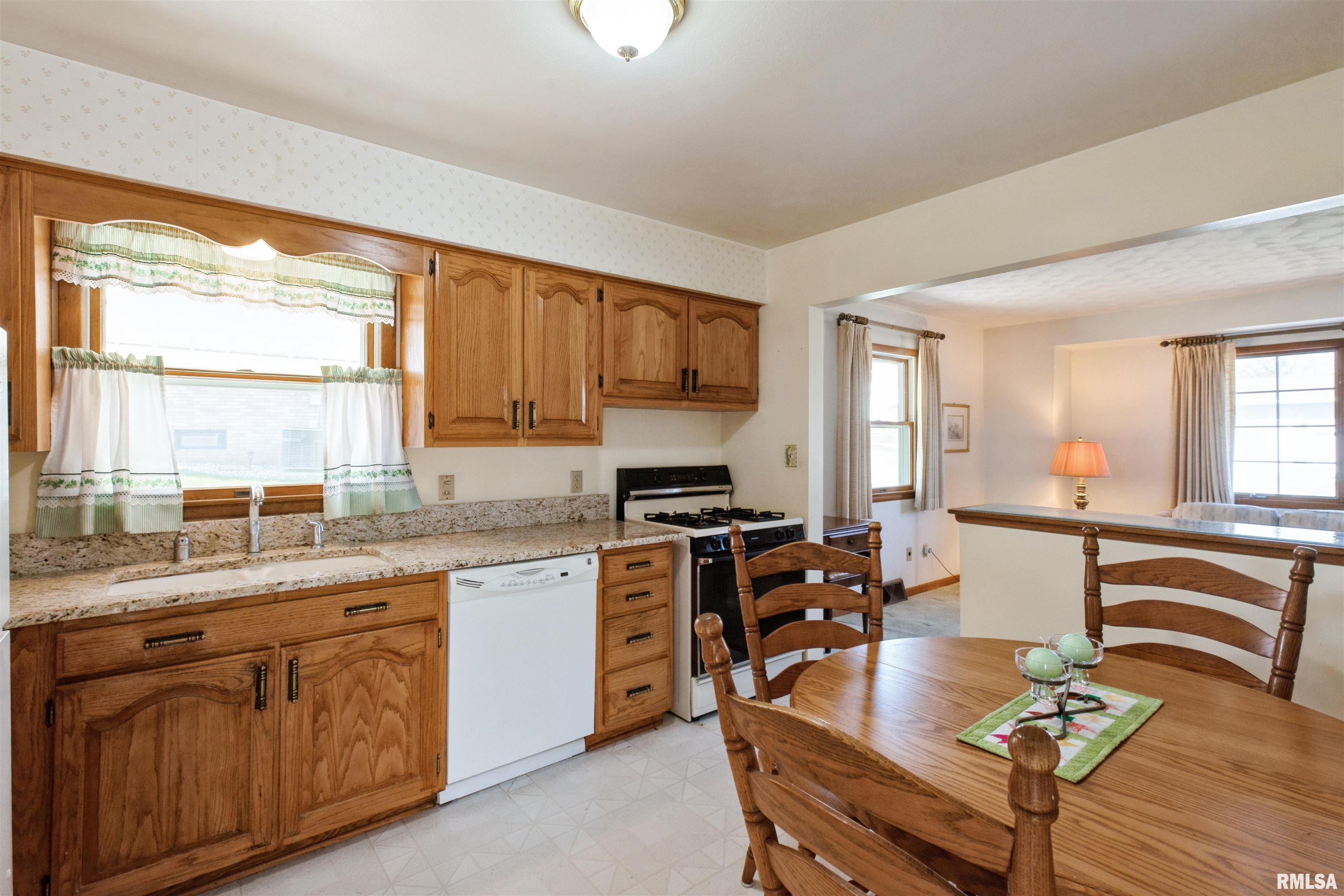 513 30th Avenue North Property Photo 8