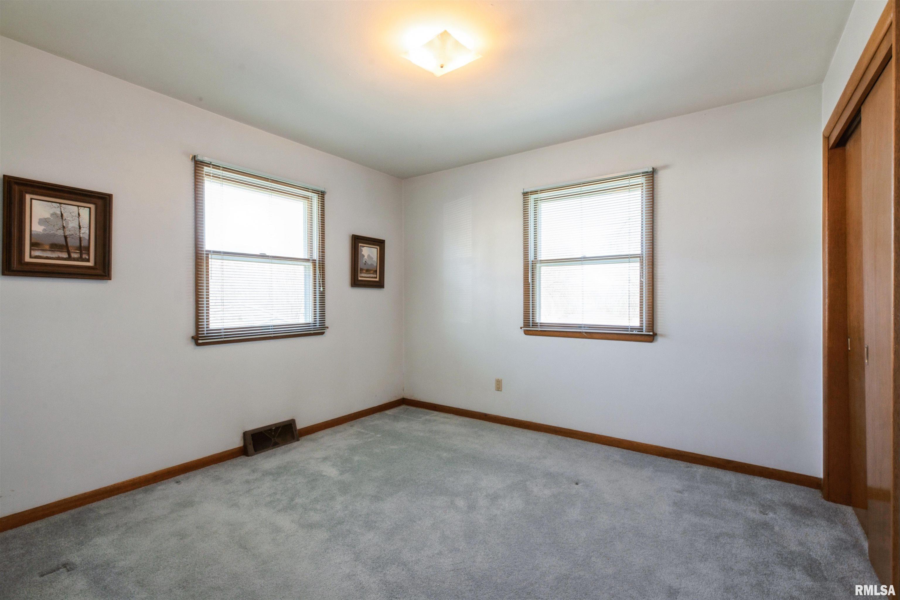 513 30th Avenue North Property Photo 11