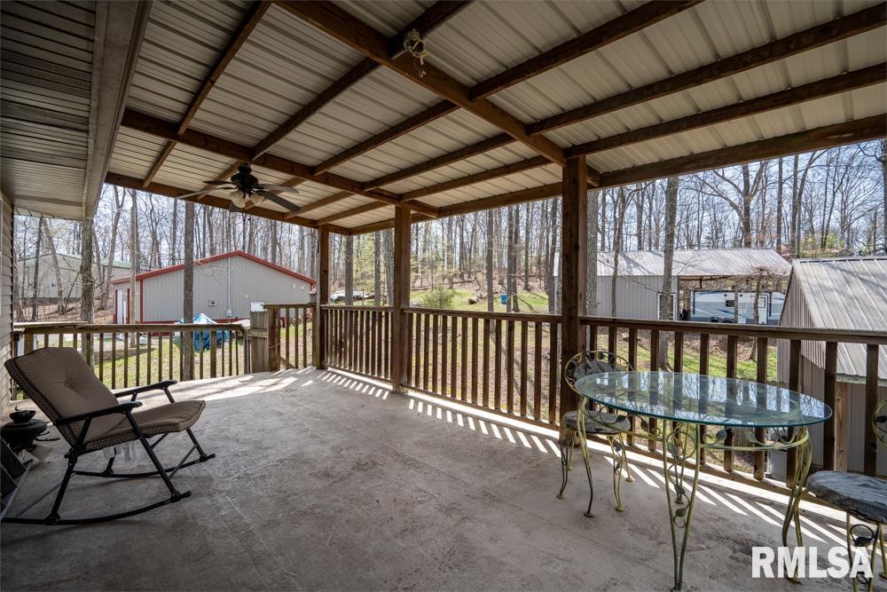 880 N Lakeshore Drive Property Photo 35