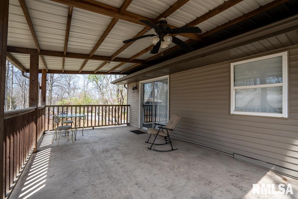 880 N Lakeshore Drive Property Photo 36