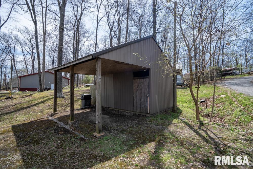 880 N Lakeshore Drive Property Photo 40
