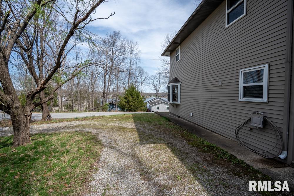880 N Lakeshore Drive Property Photo 42