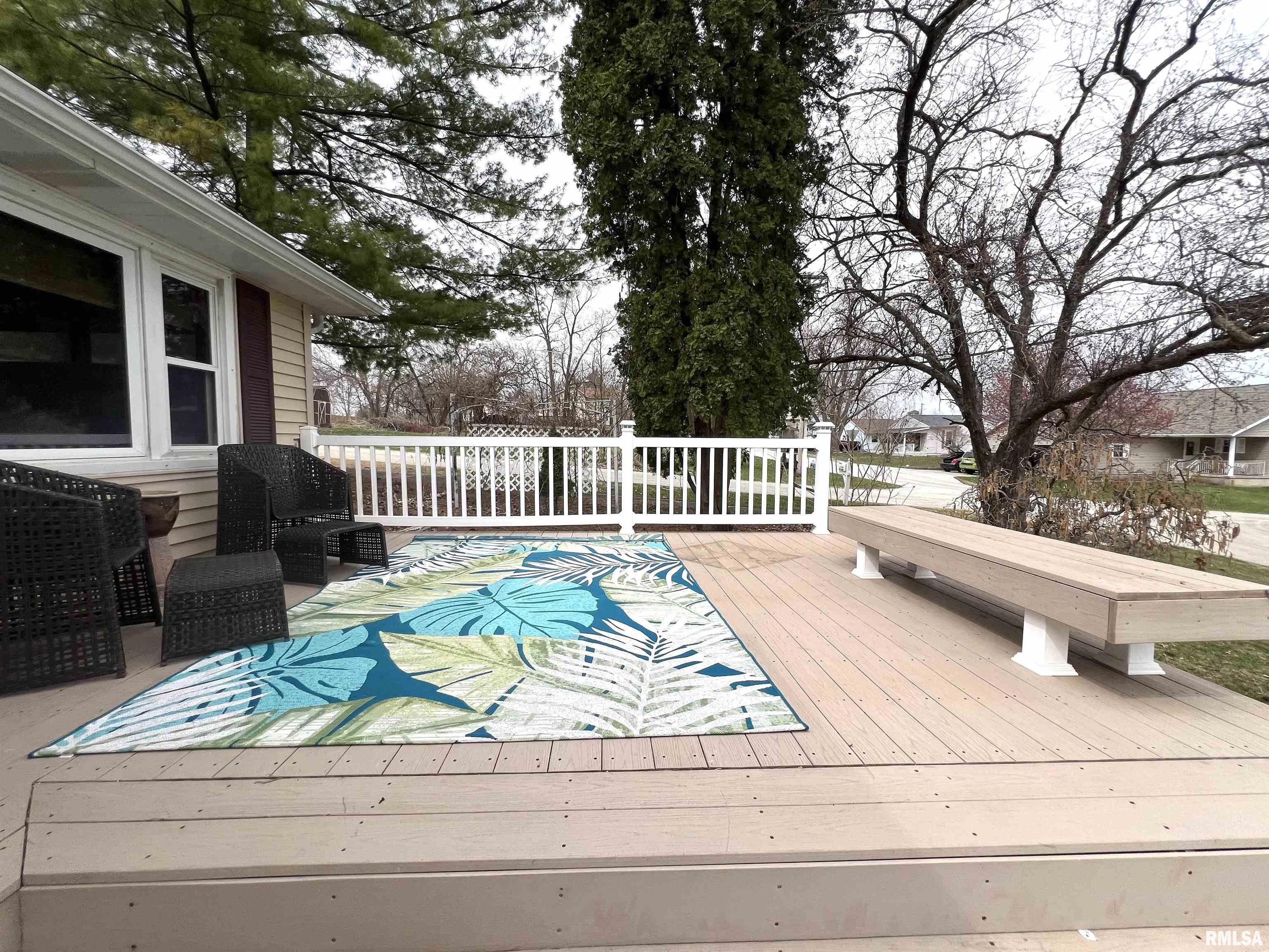 602 2nd Avenue South Property Photo 3