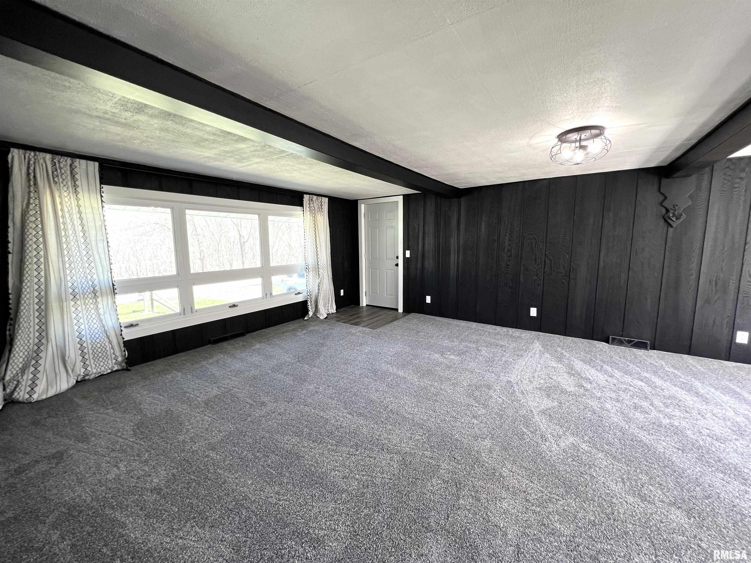 602 2nd Avenue South Property Photo 12