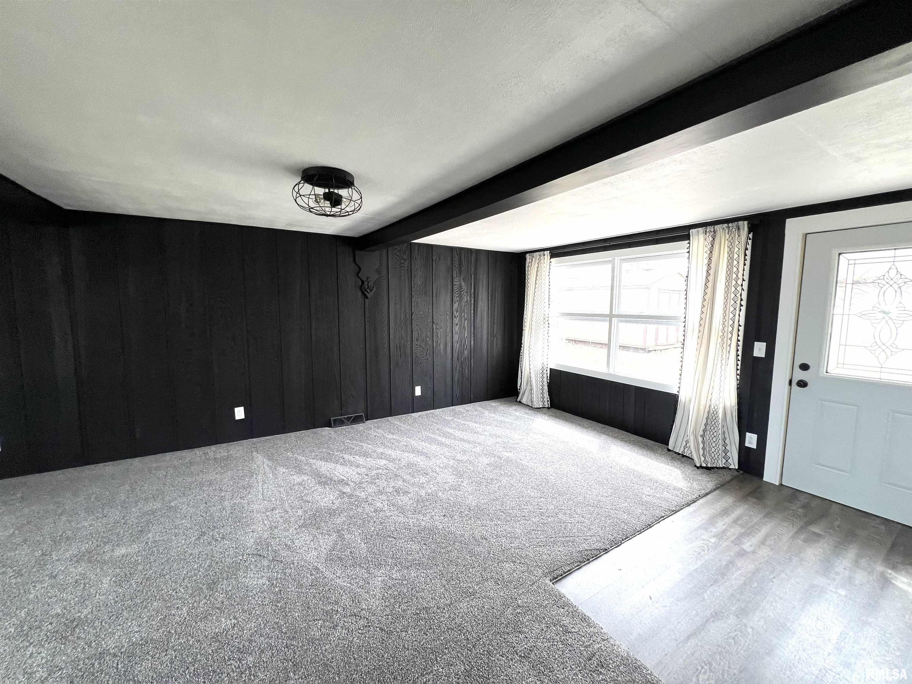 602 2nd Avenue South Property Photo 13