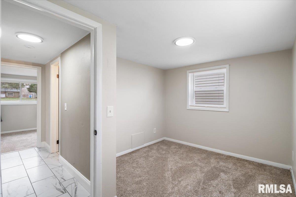 817 8th Avenue Property Photo 26