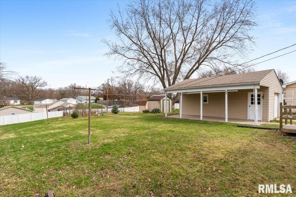 817 8th Avenue Property Photo 38