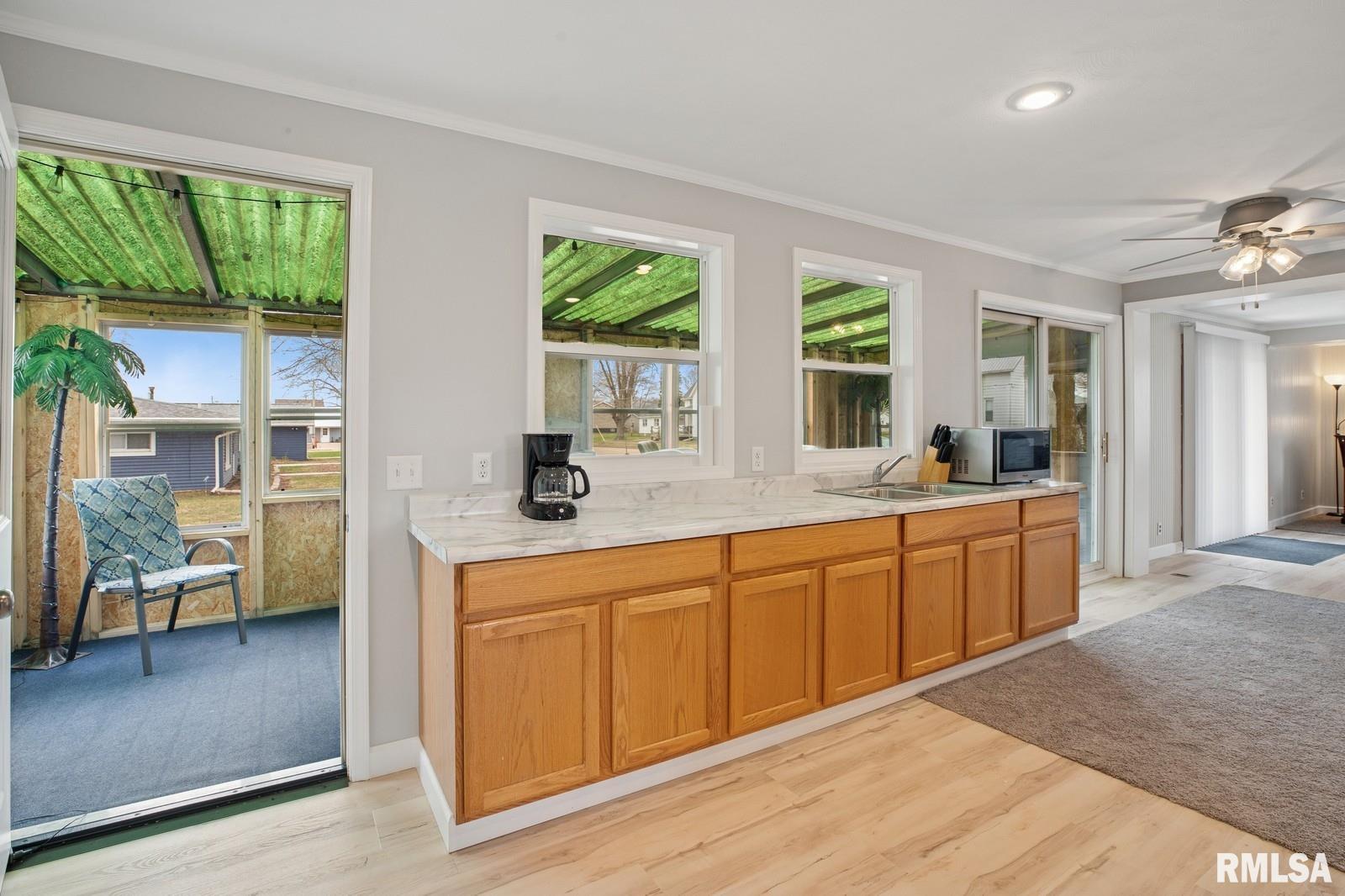 907 Broad Street Property Photo 17