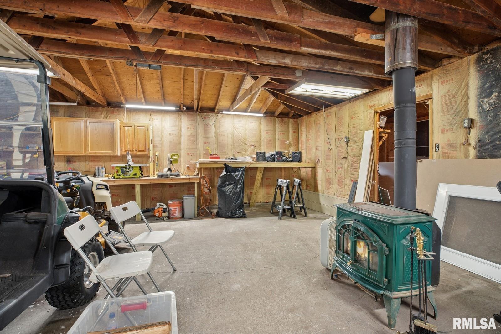 907 Broad Street Property Photo 28