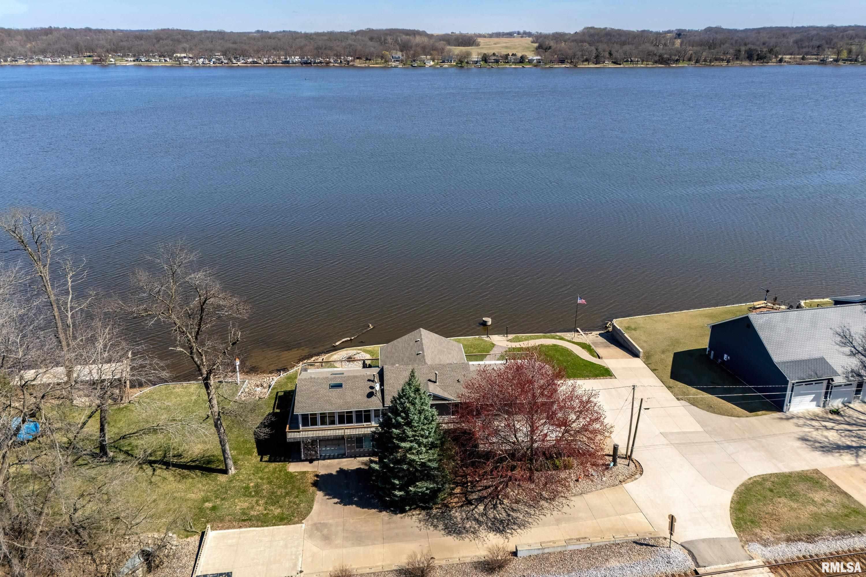 22965 Great River Road Property Photo 1