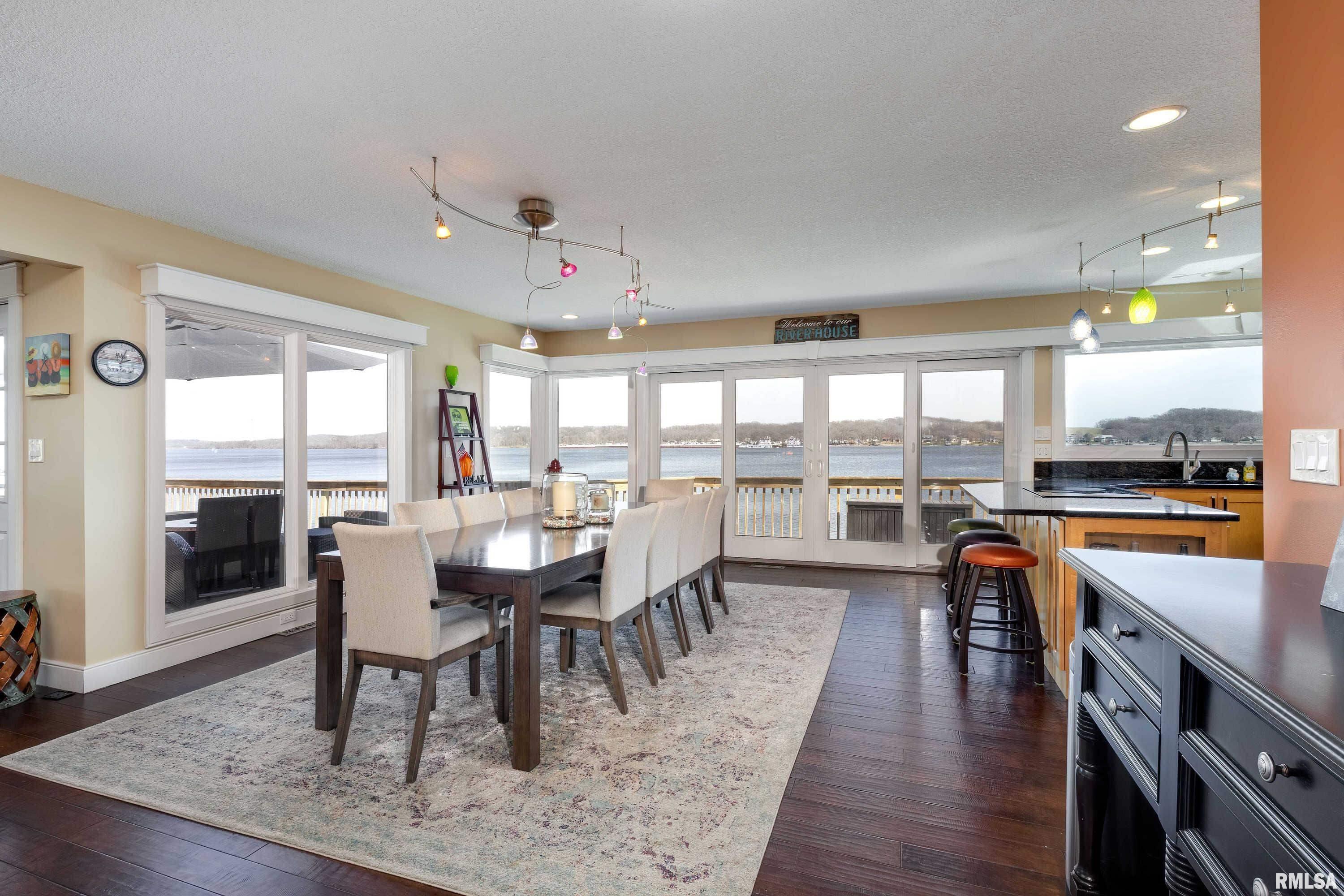 22965 Great River Road Property Photo 9