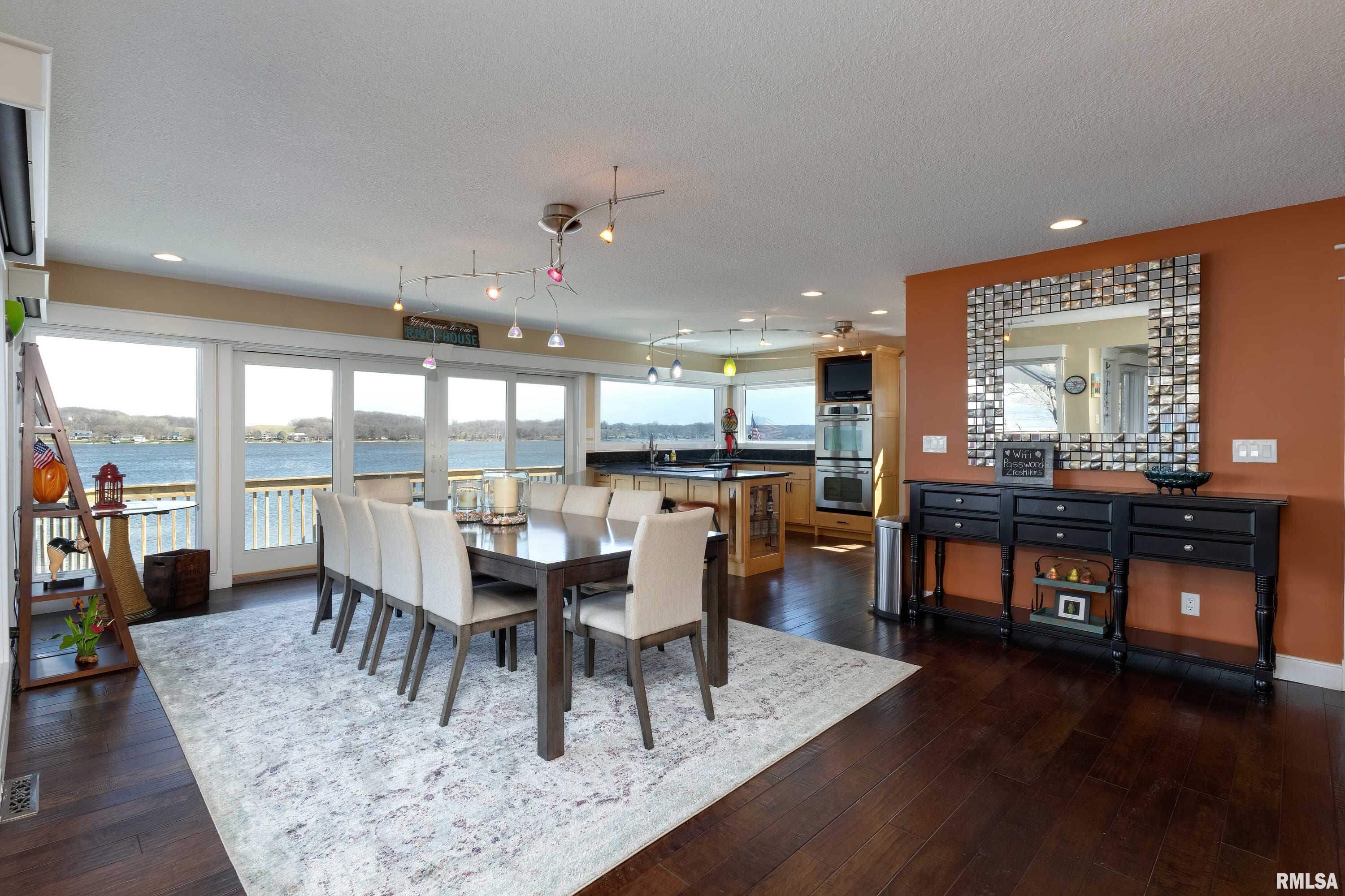 22965 Great River Road Property Photo 11