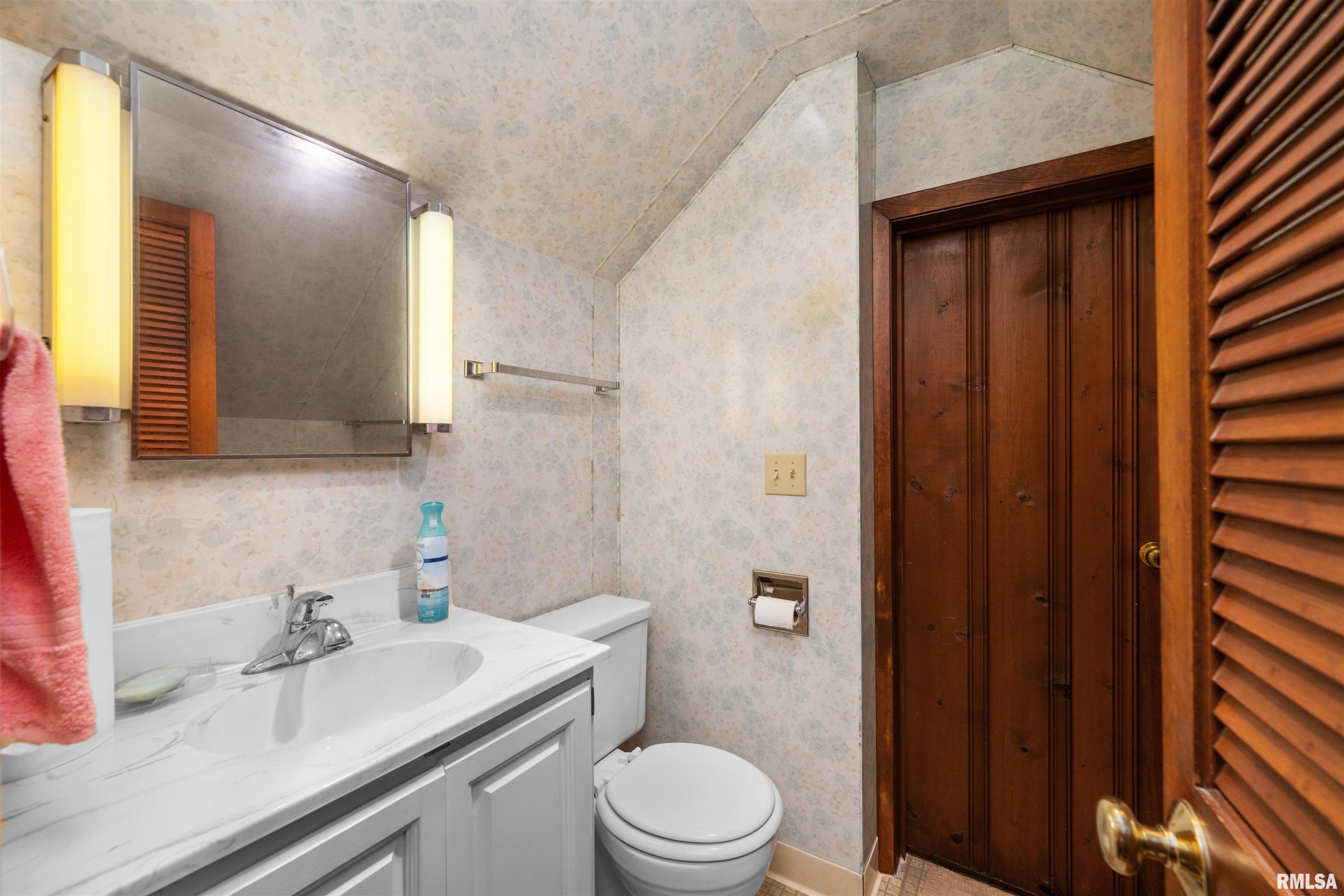 620 Thorwaldsen Place Property Photo 20