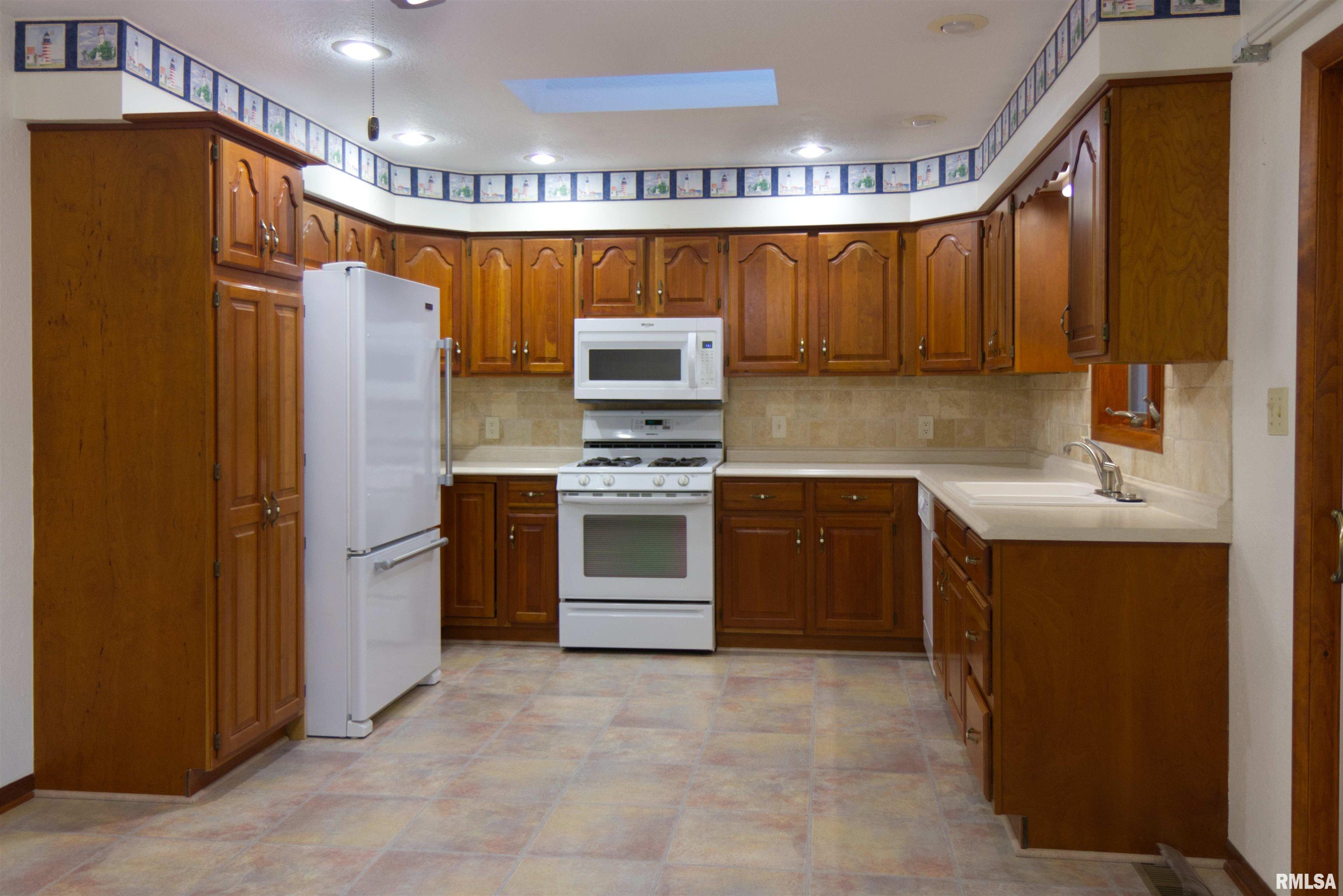 730 Schick Road Property Photo 12