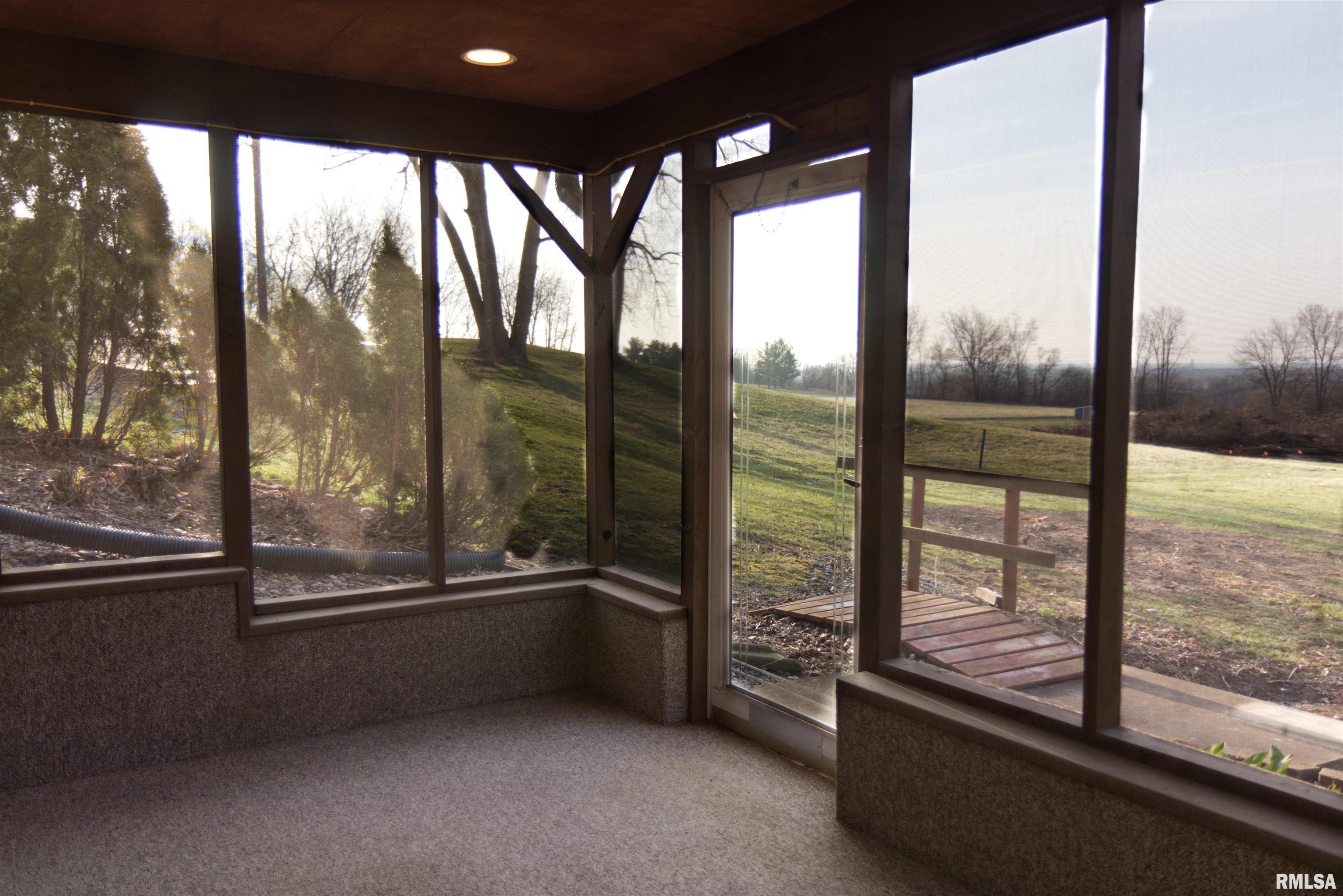 730 Schick Road Property Photo 32