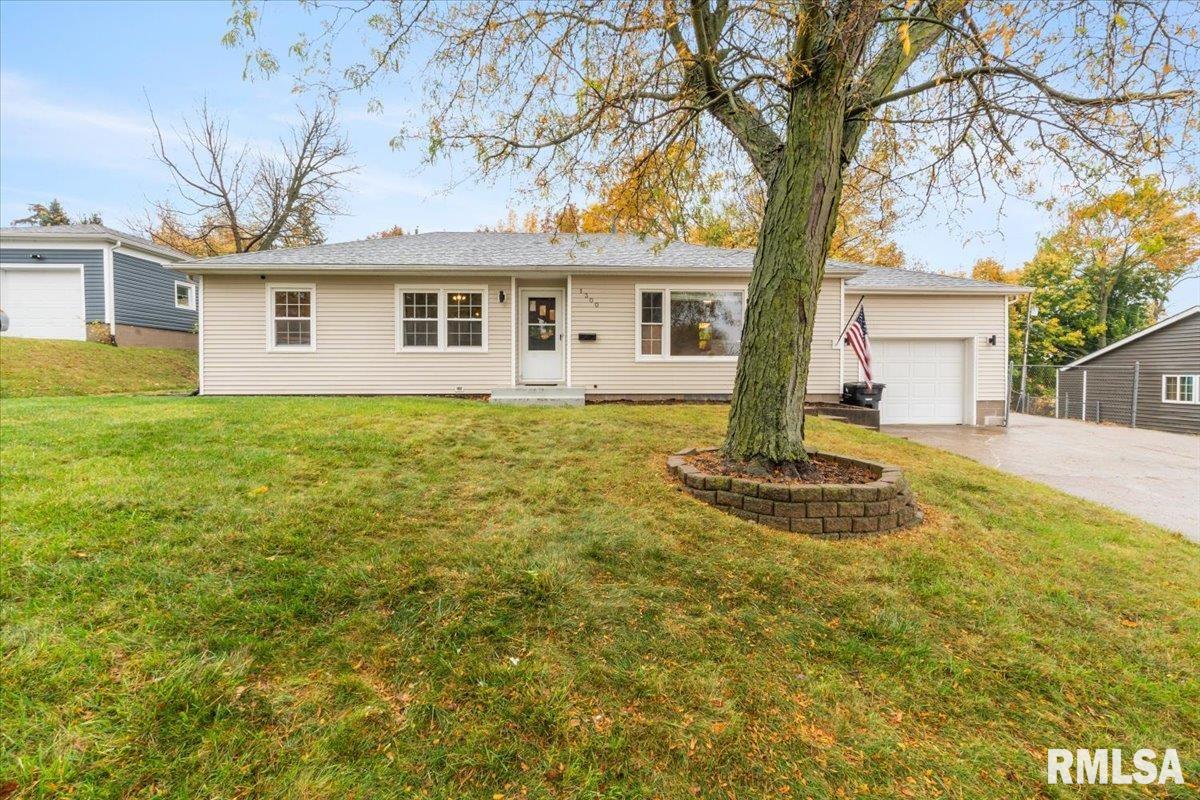 1300 26th Avenue Property Photo 1