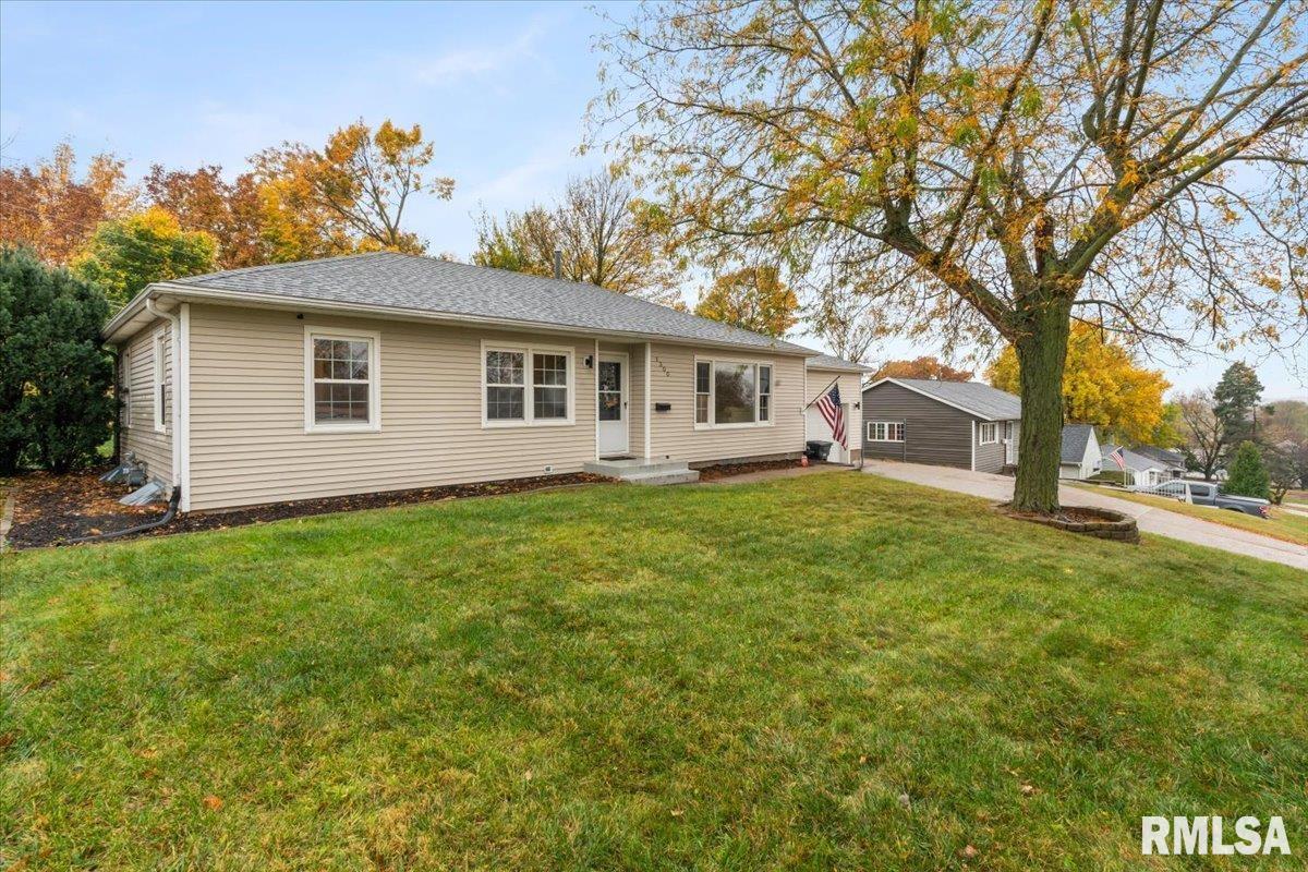 1300 26th Avenue Property Photo 9