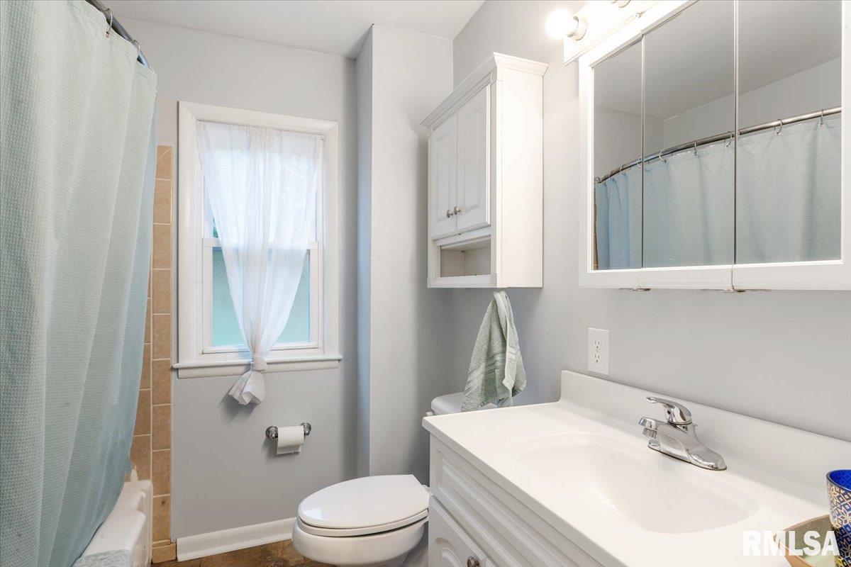 1300 26th Avenue Property Photo 24