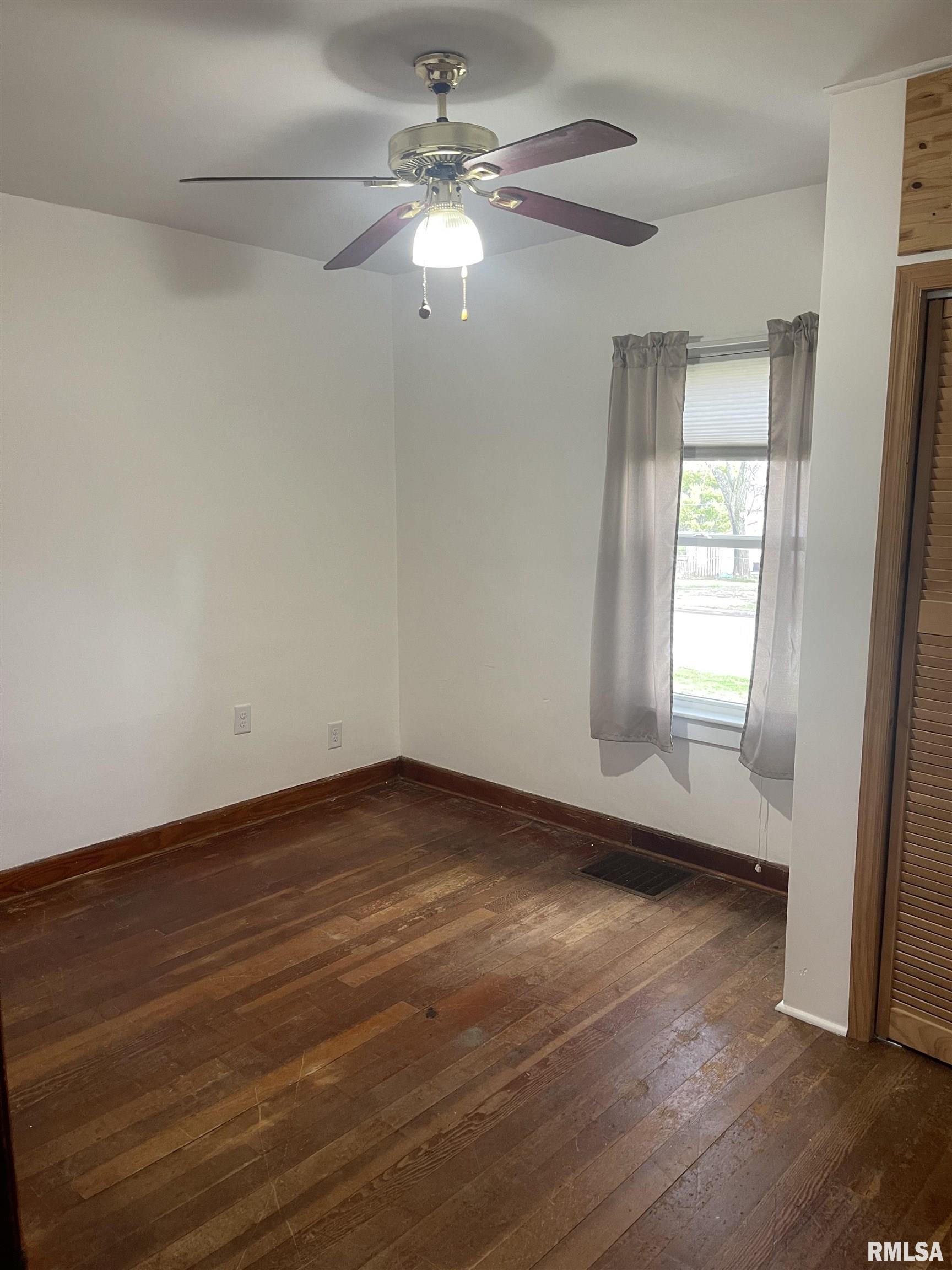 730 3rd Street Property Photo 19