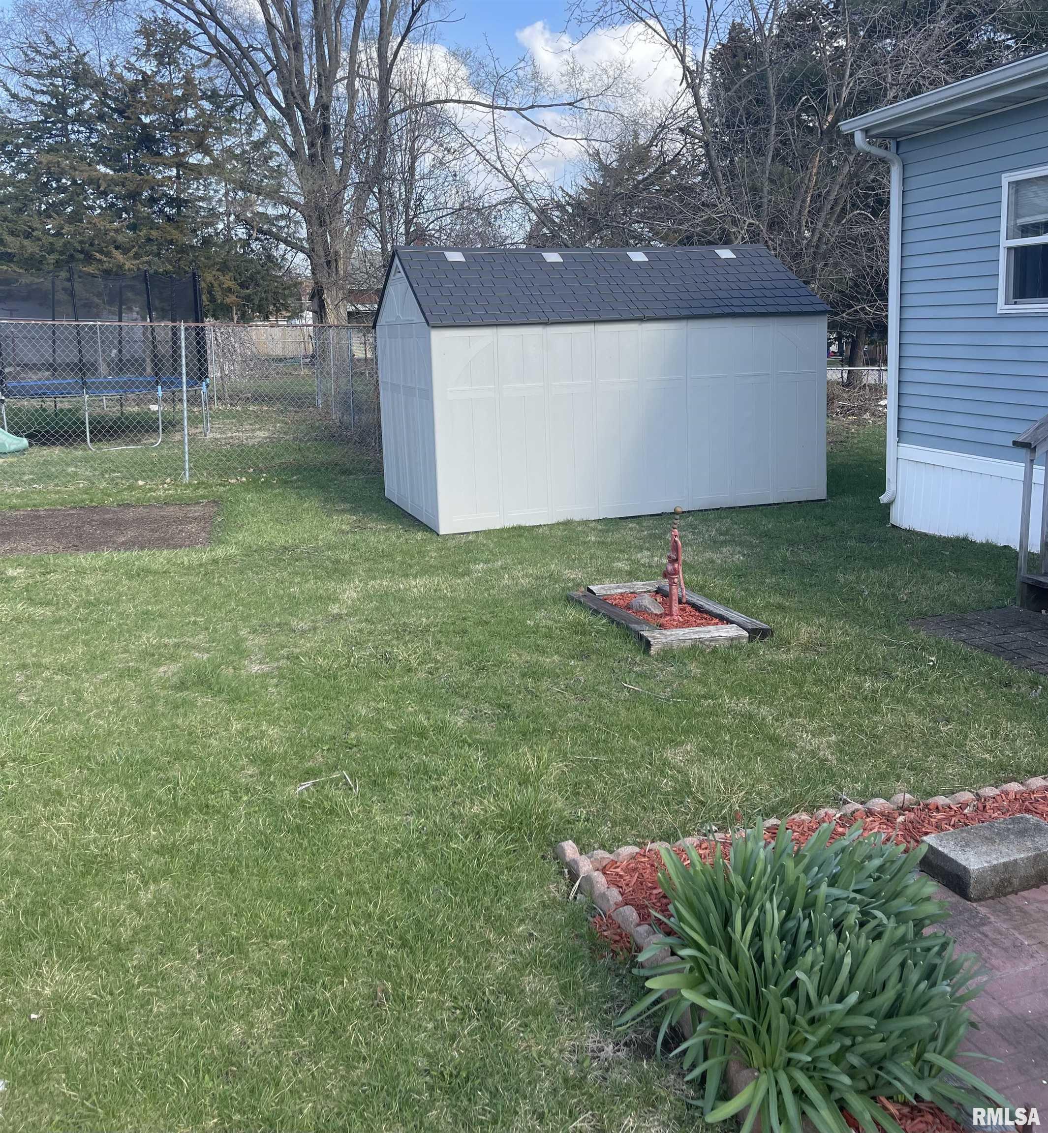 730 3rd Street Property Photo 34