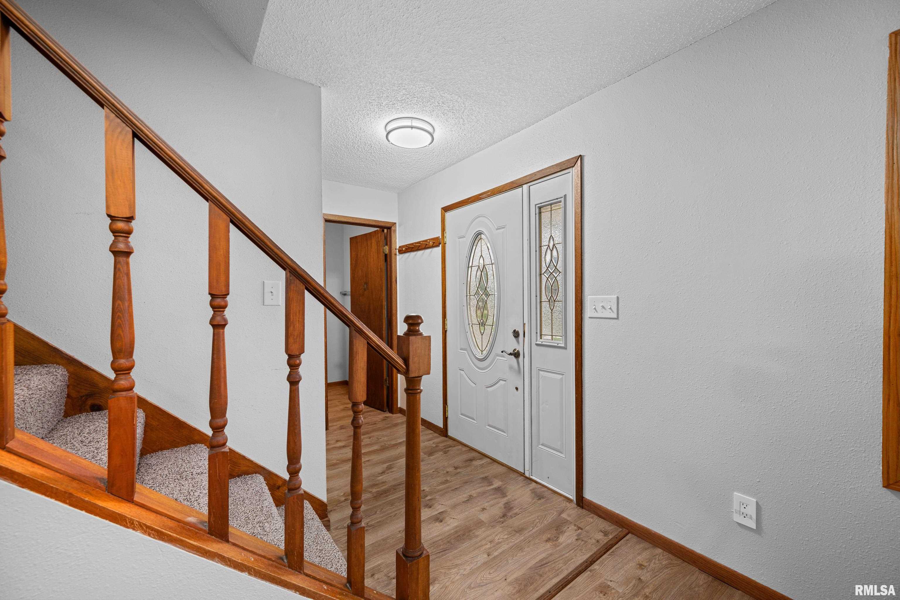 121 S 8th Street Property Photo 5