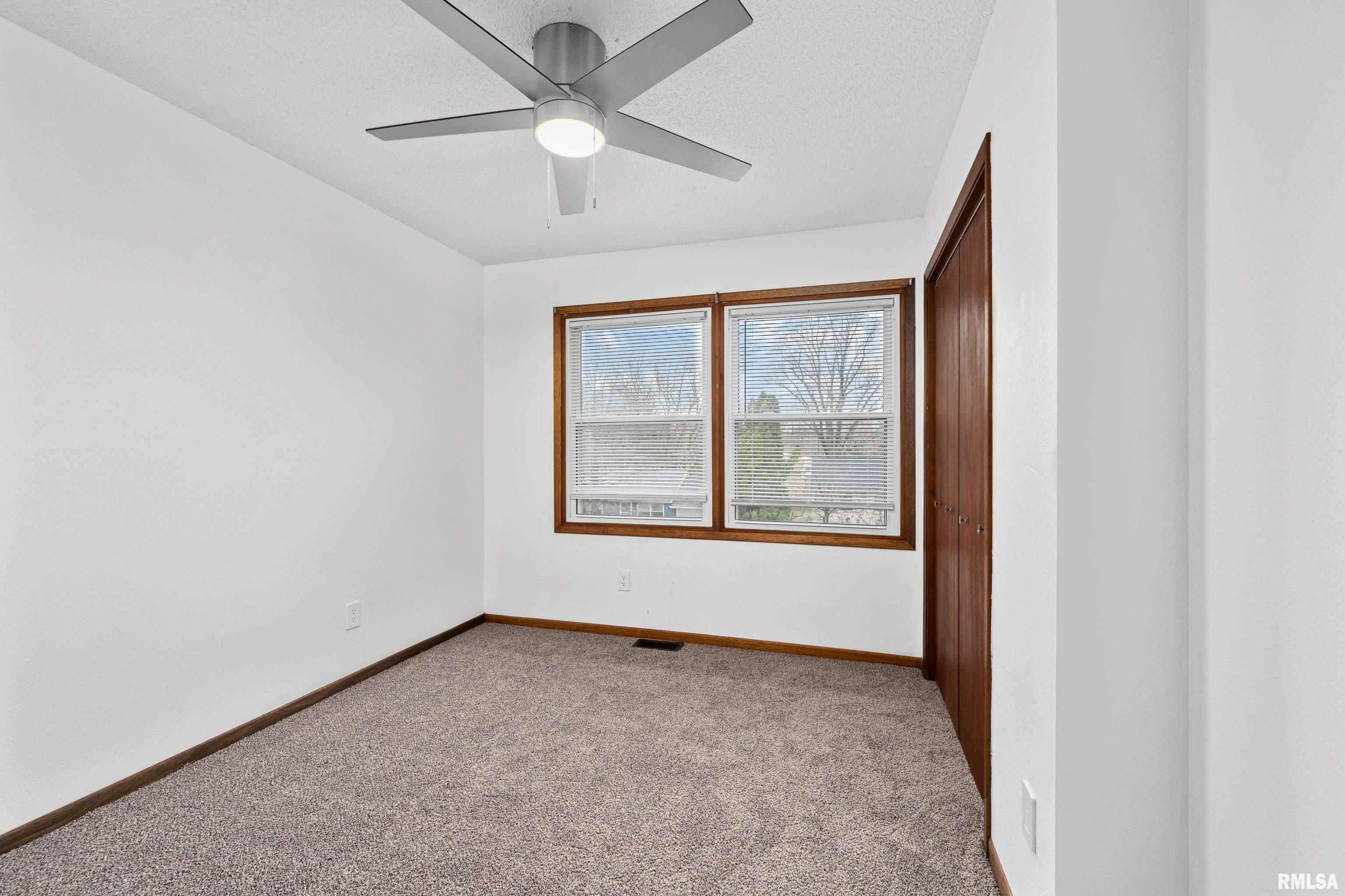 121 S 8th Street Property Photo 25
