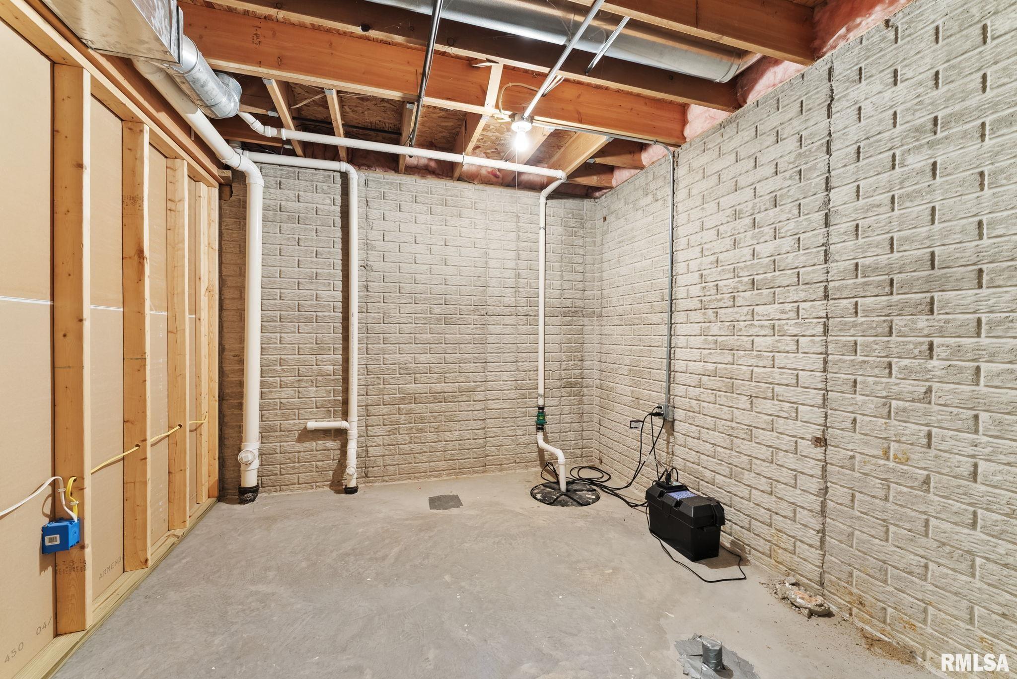 102 E Dolan Drive Property Photo 22