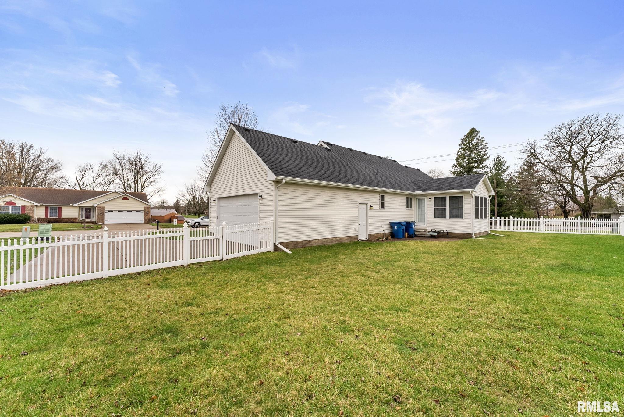 102 E Dolan Drive Property Photo 25