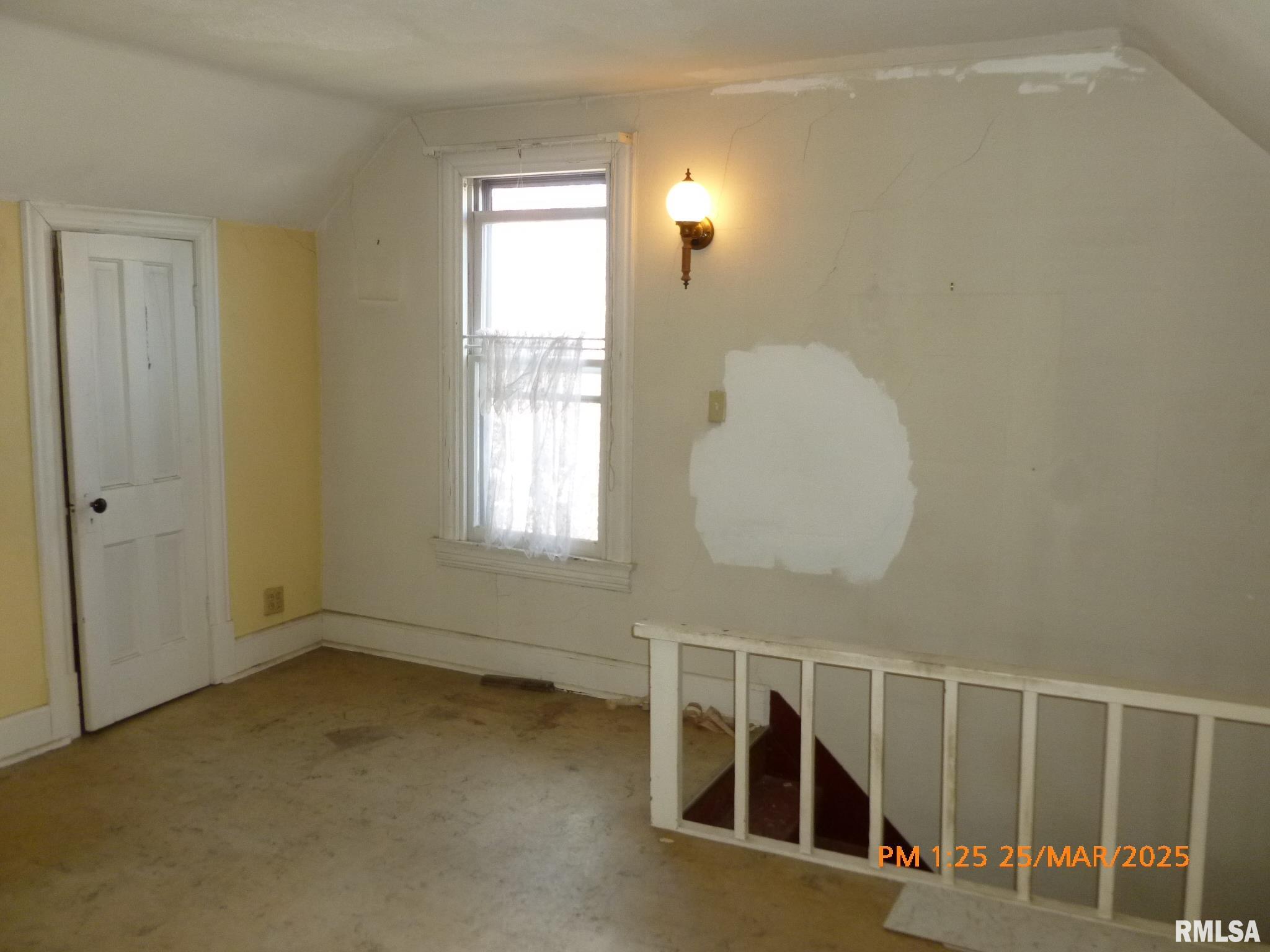 145 6th Avenue Property Photo 18