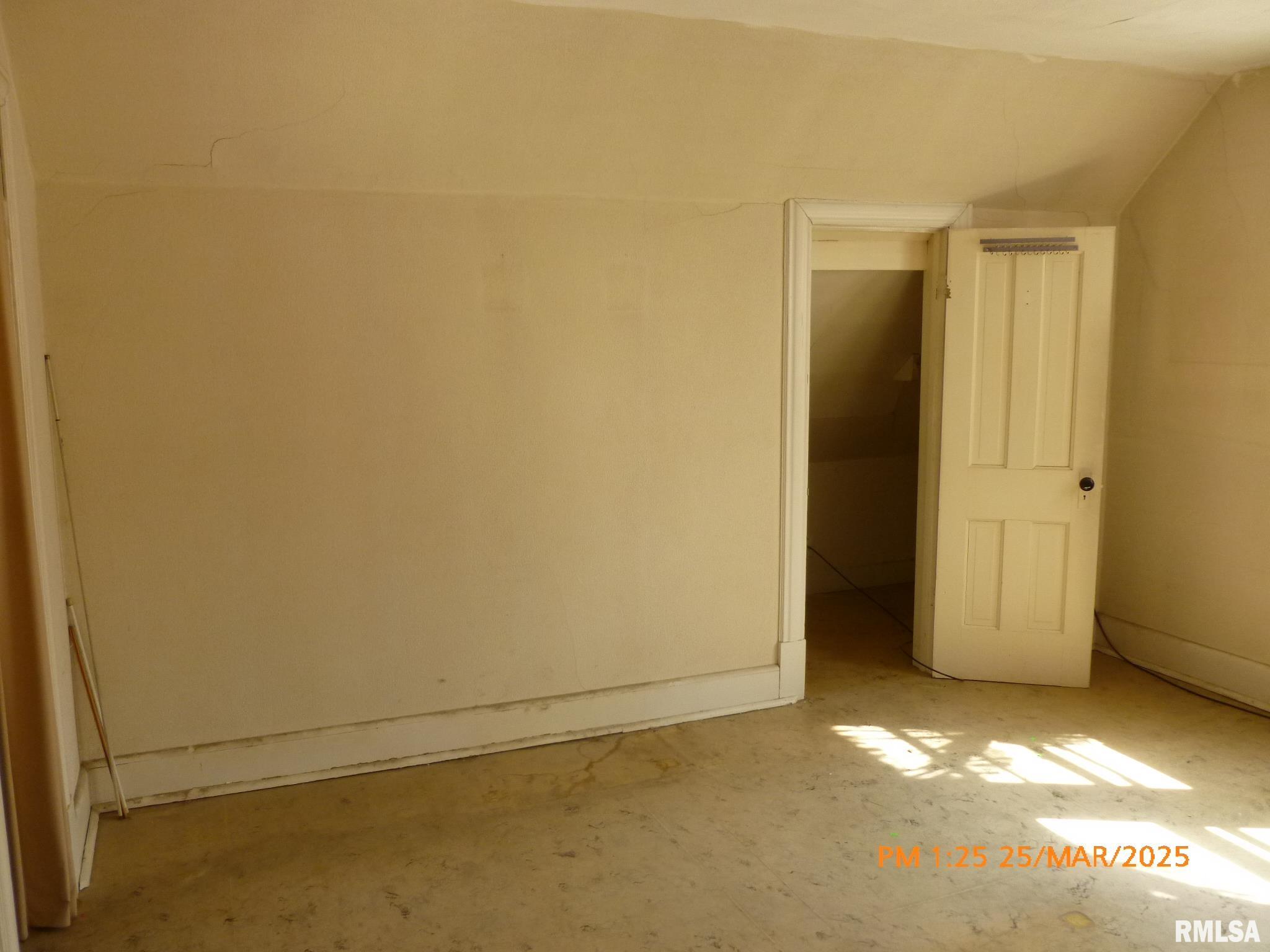 145 6th Avenue Property Photo 21