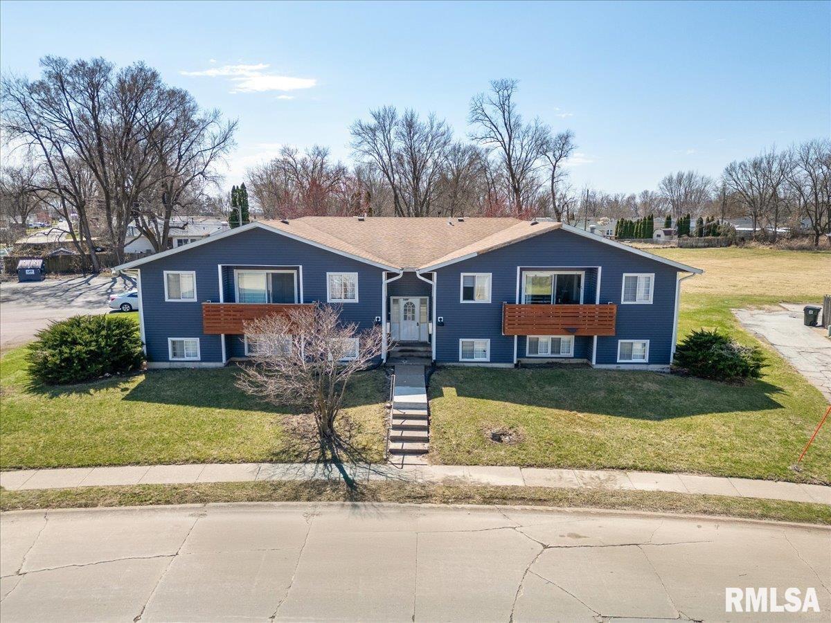 2751 W 72nd Street Property Photo