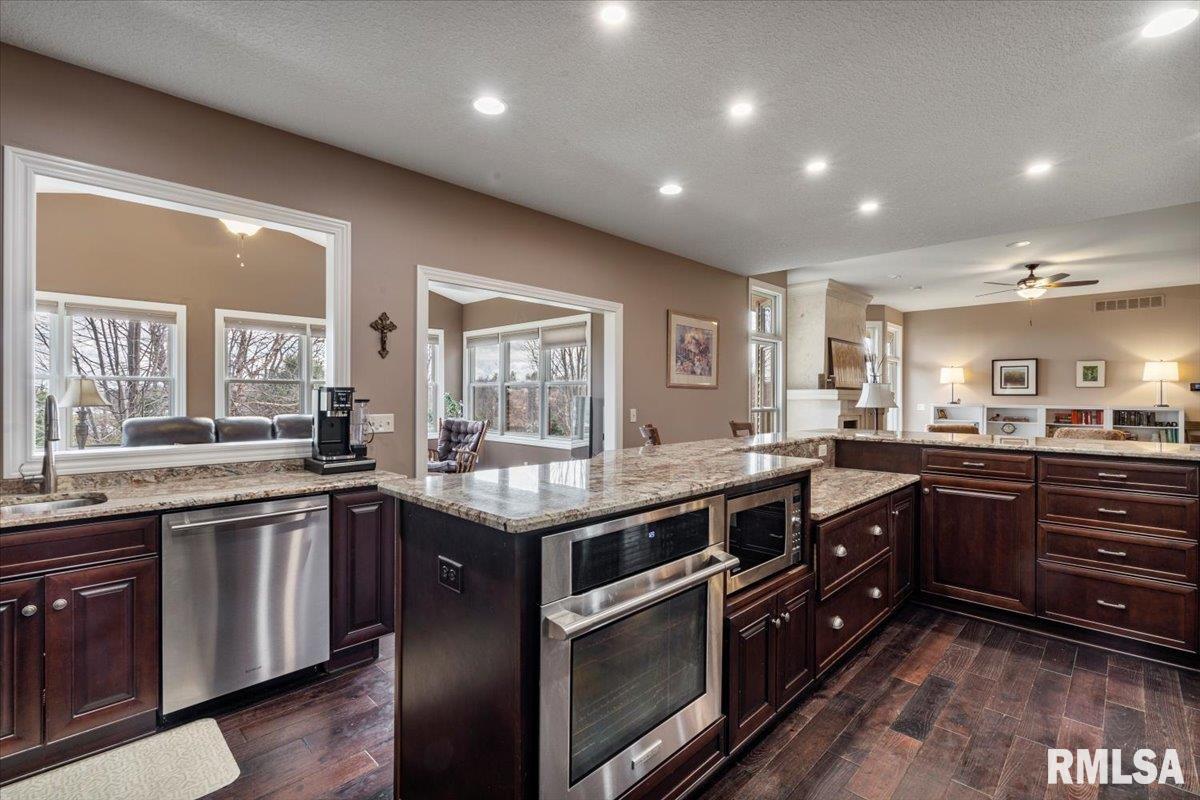 15503 108th Avenue Place Property Photo 19