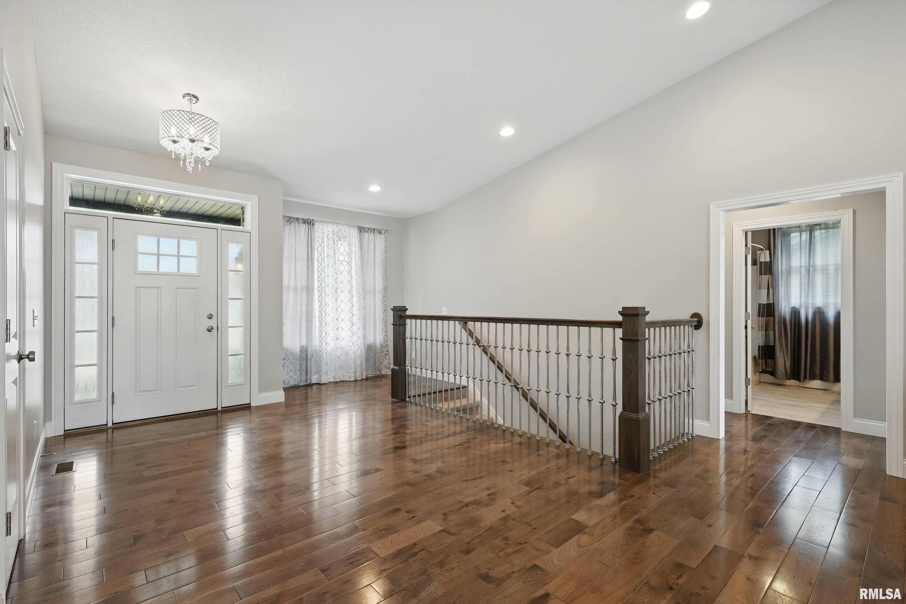 720 Deer Woods Drive Property Photo 3