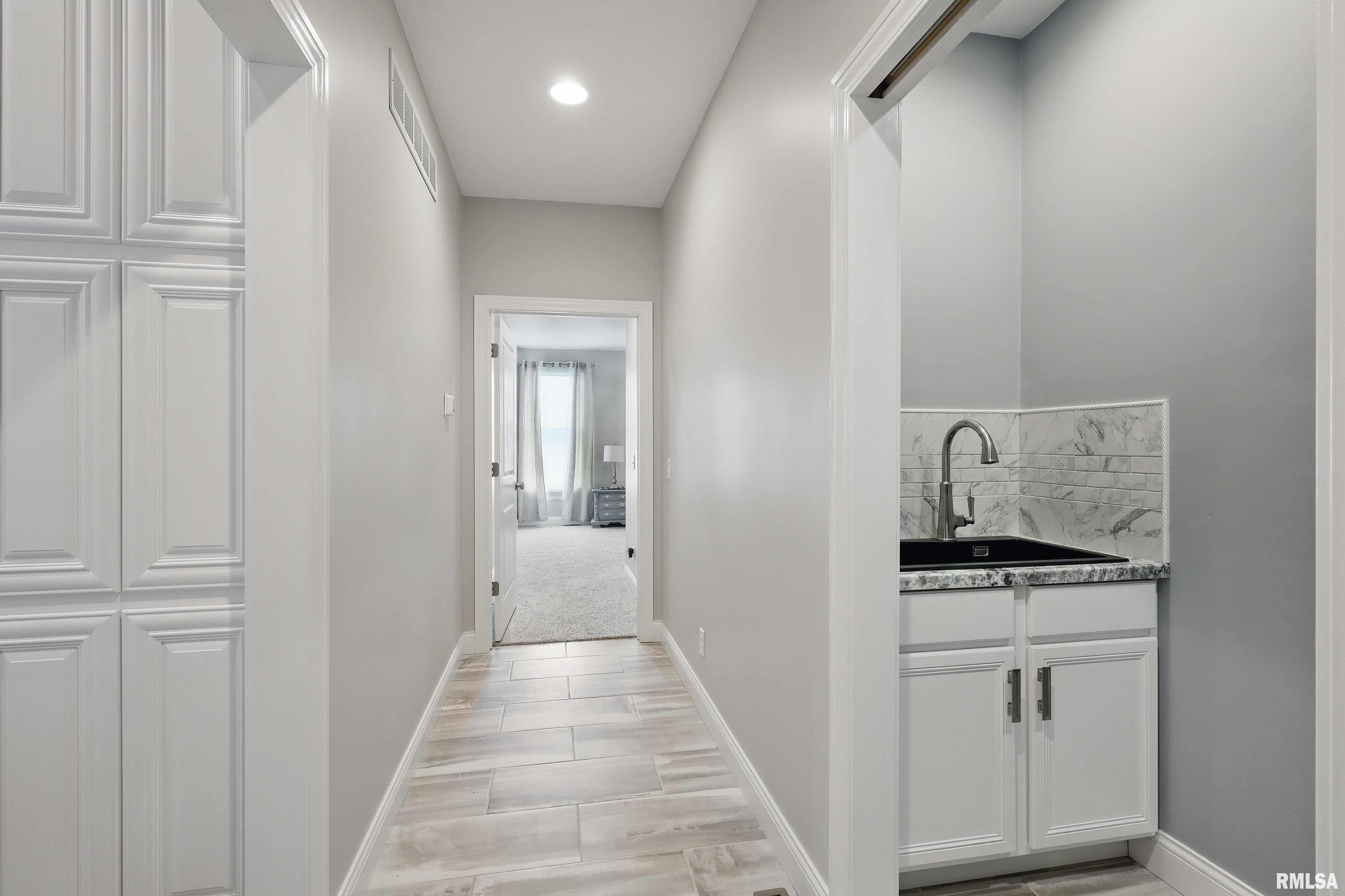 720 Deer Woods Drive Property Photo 15