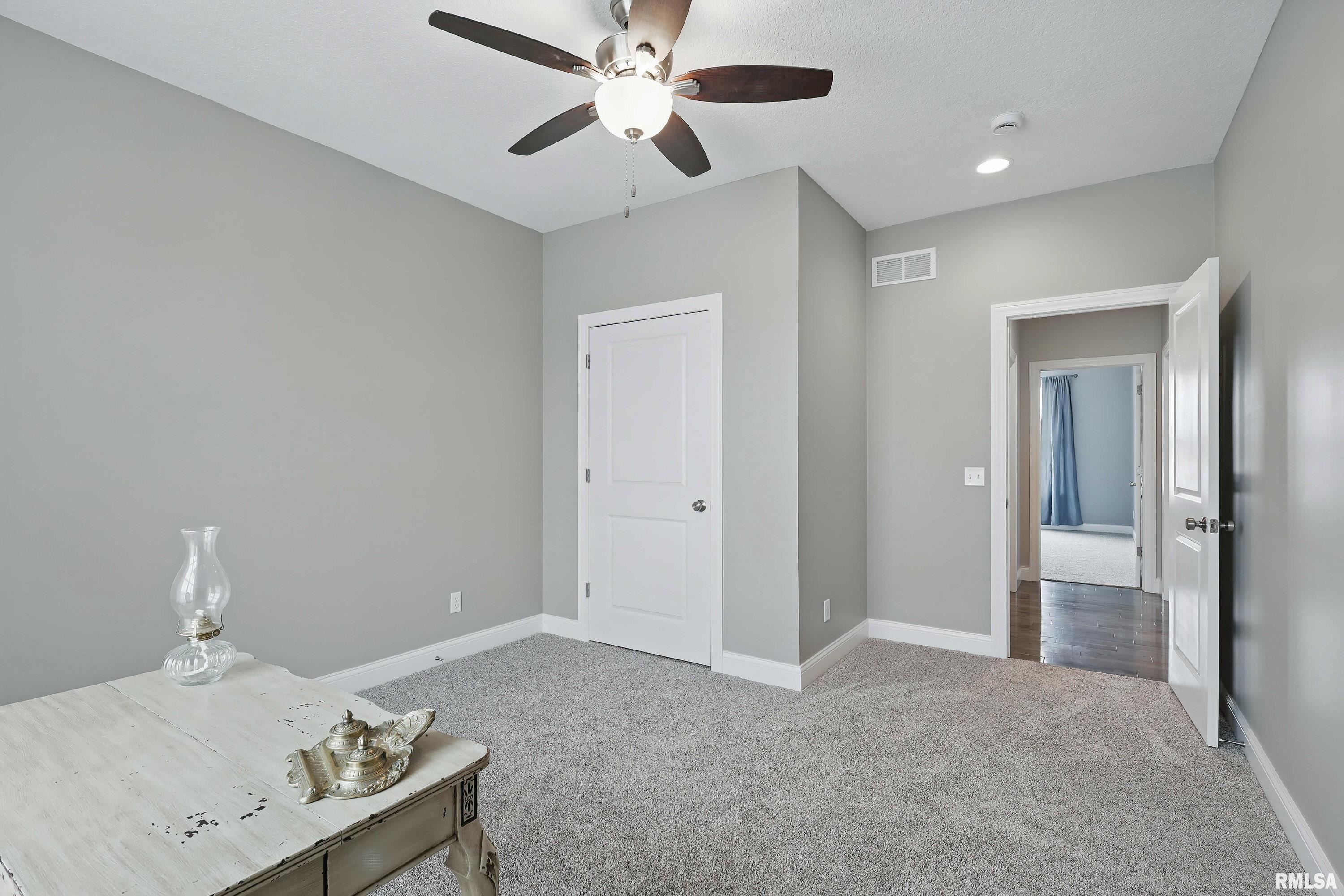 720 Deer Woods Drive Property Photo 28
