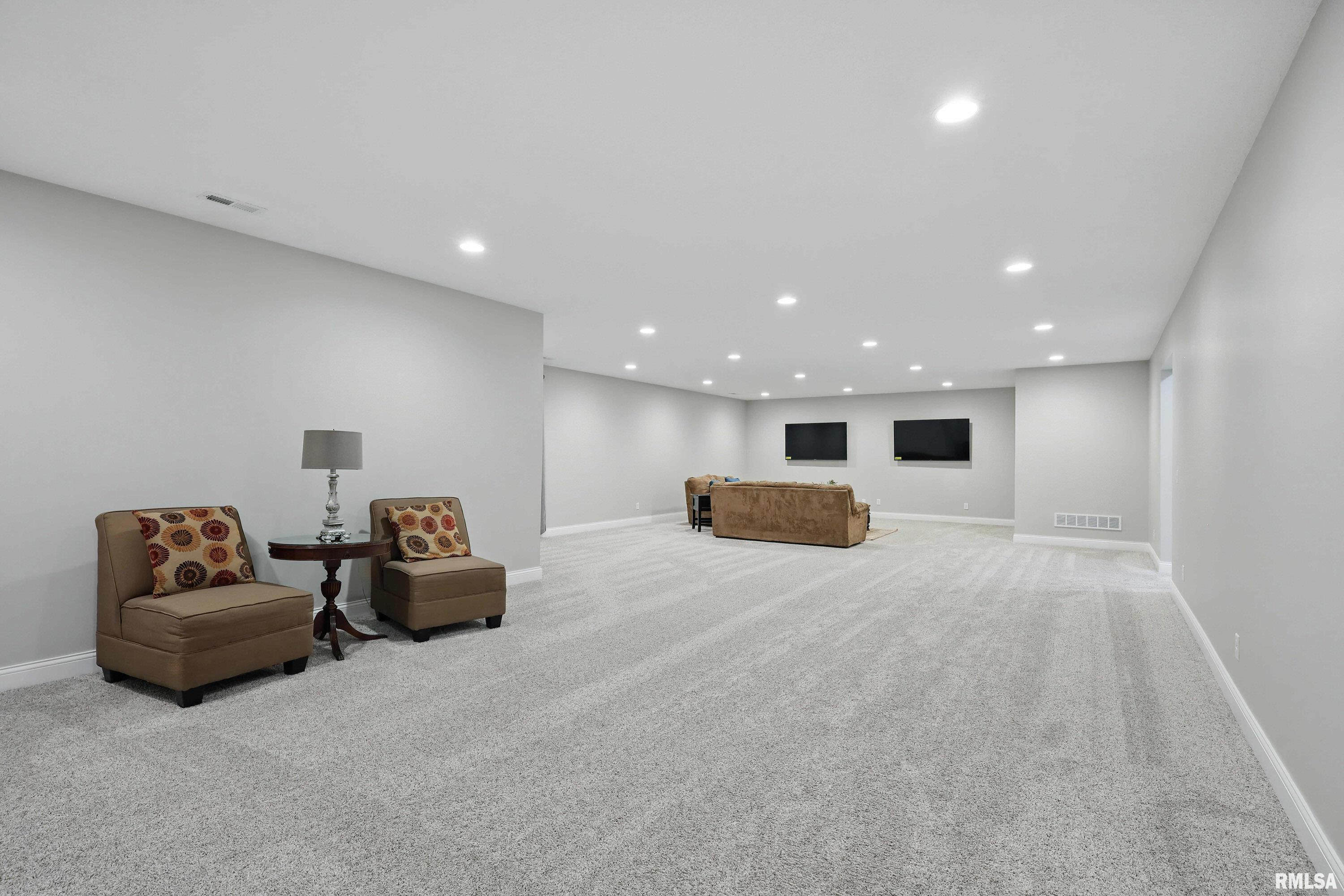 720 Deer Woods Drive Property Photo 31