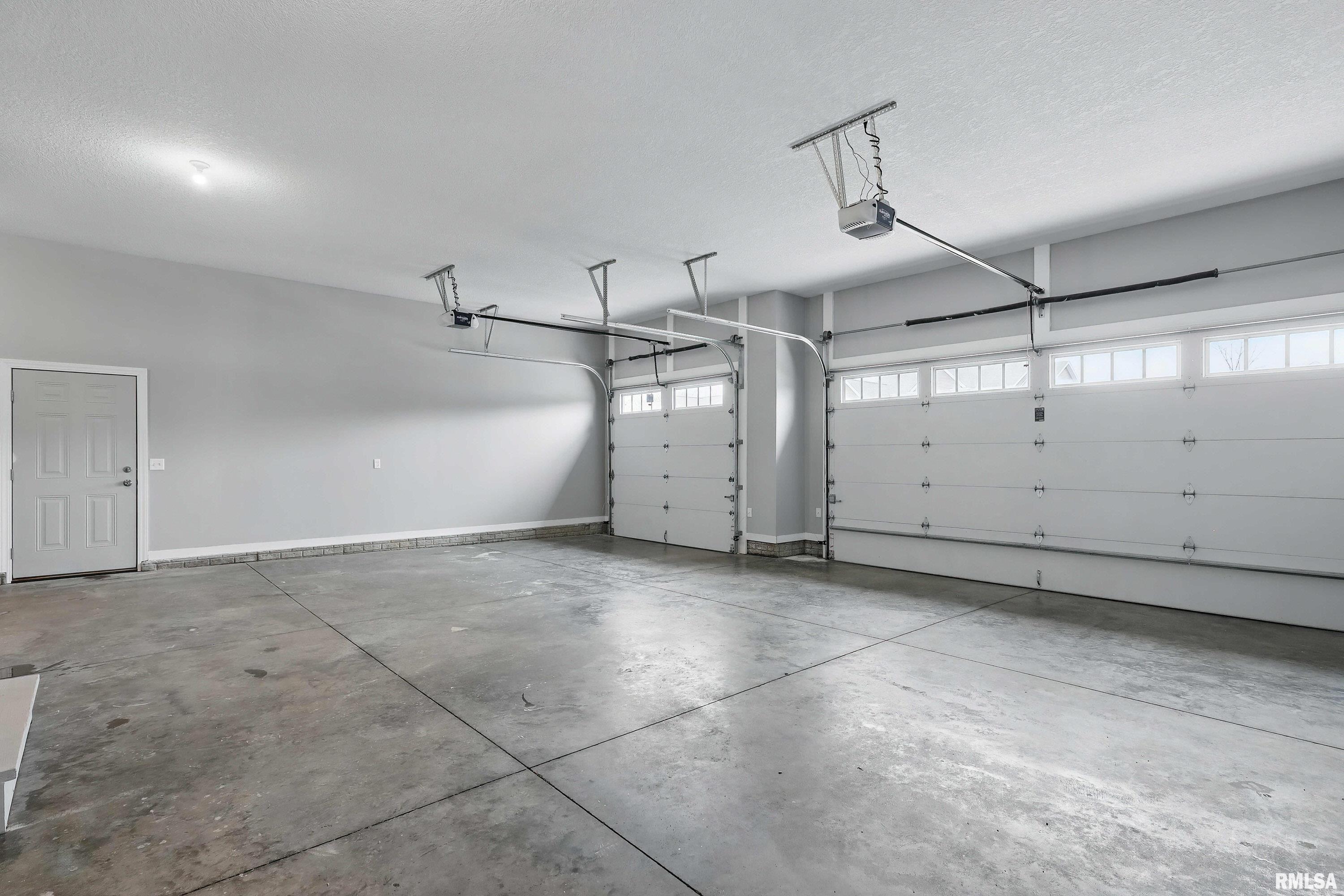 720 Deer Woods Drive Property Photo 43