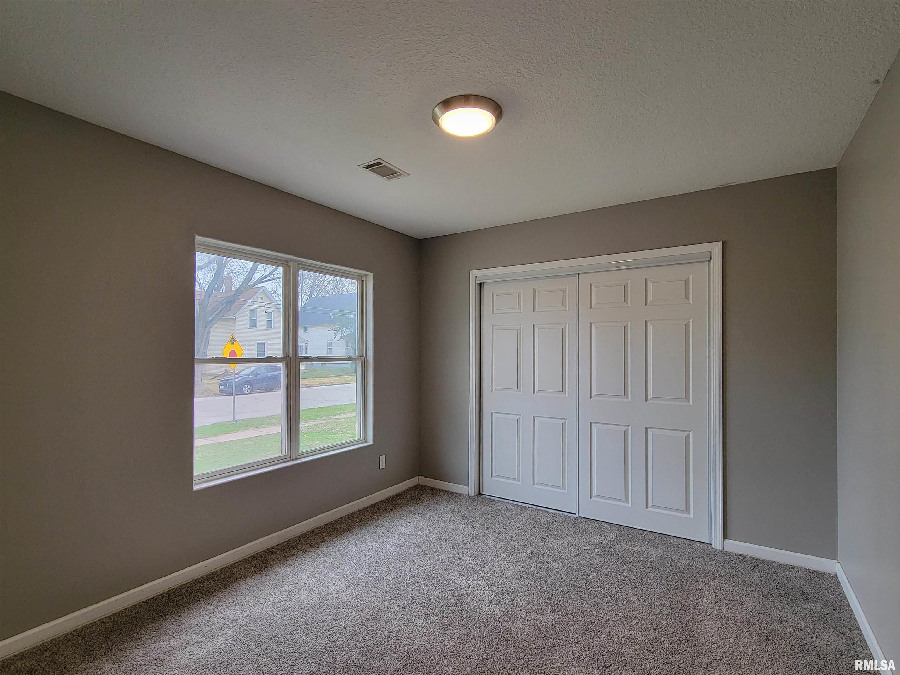 504 S Concord Street Property Photo 5