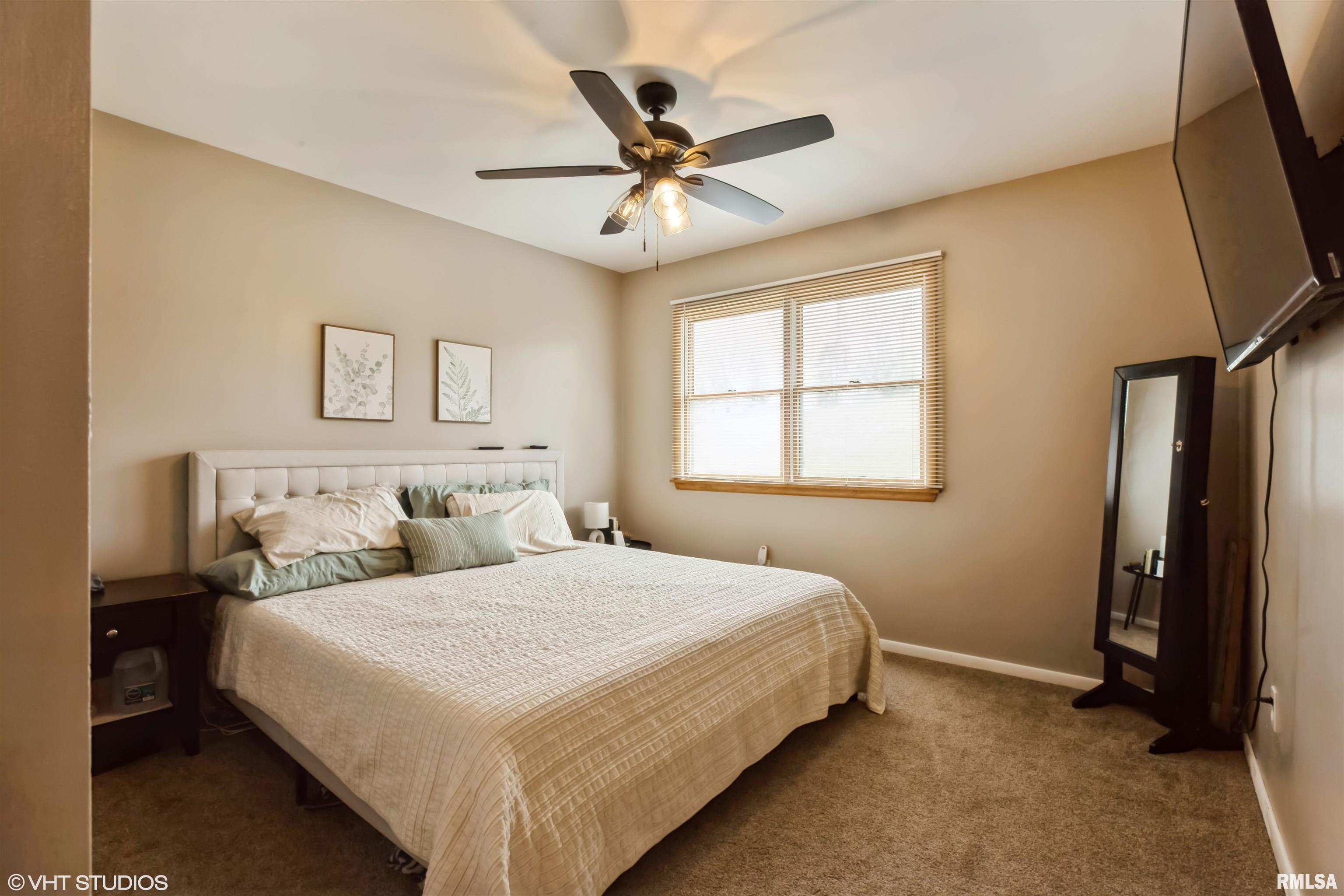 1007 N Bluff Street Property Photo 18