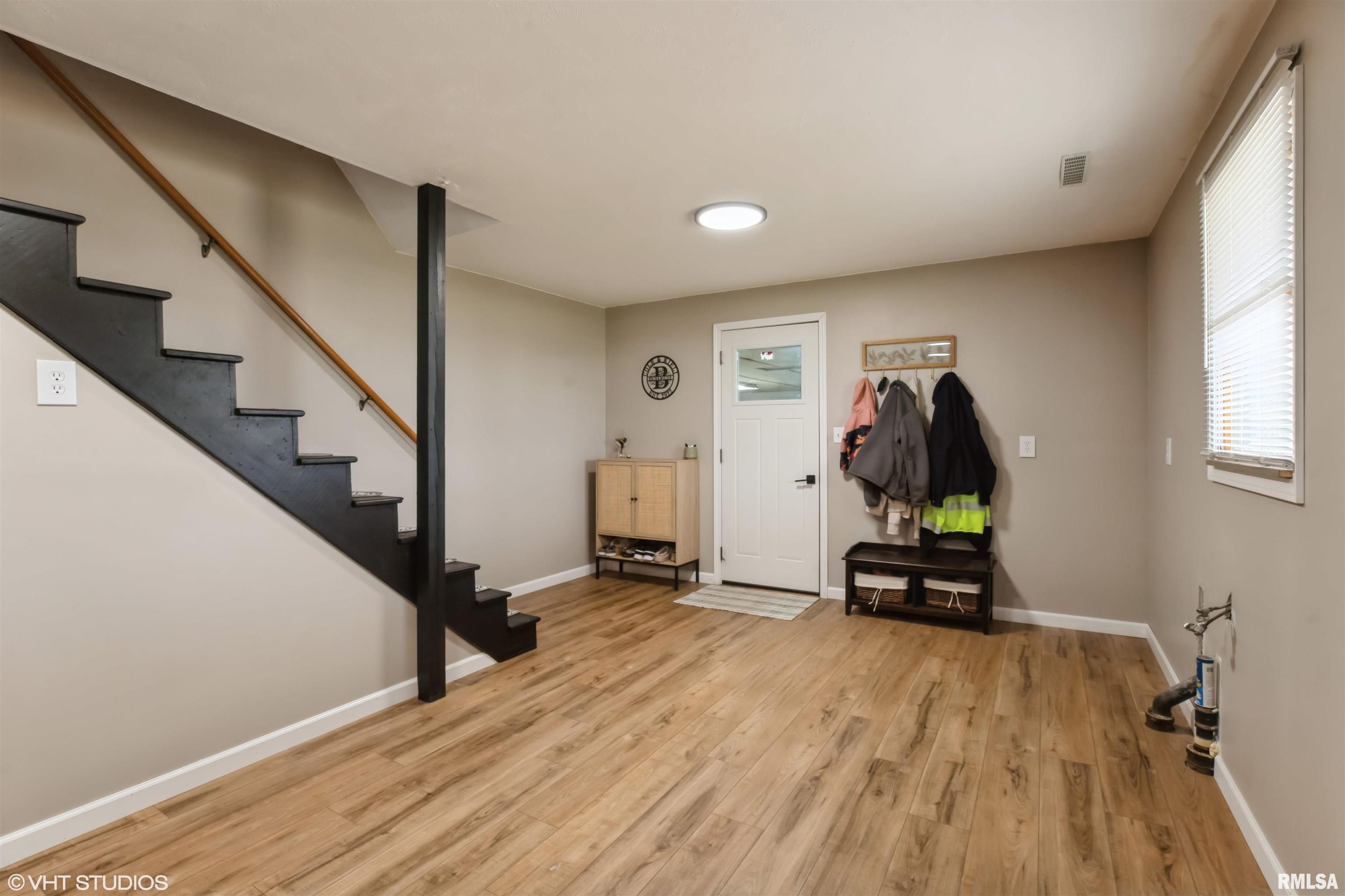 1007 N Bluff Street Property Photo 24