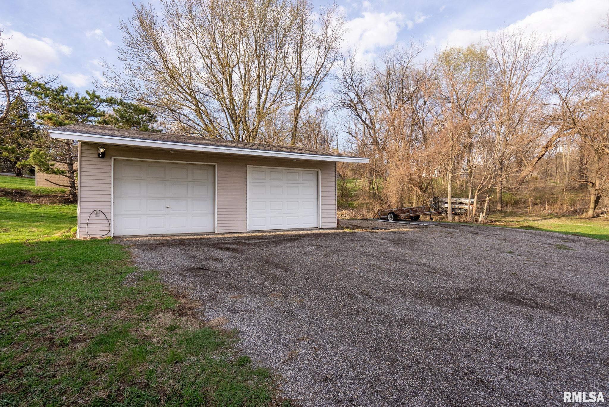 7020 Valley Drive Property Photo 5