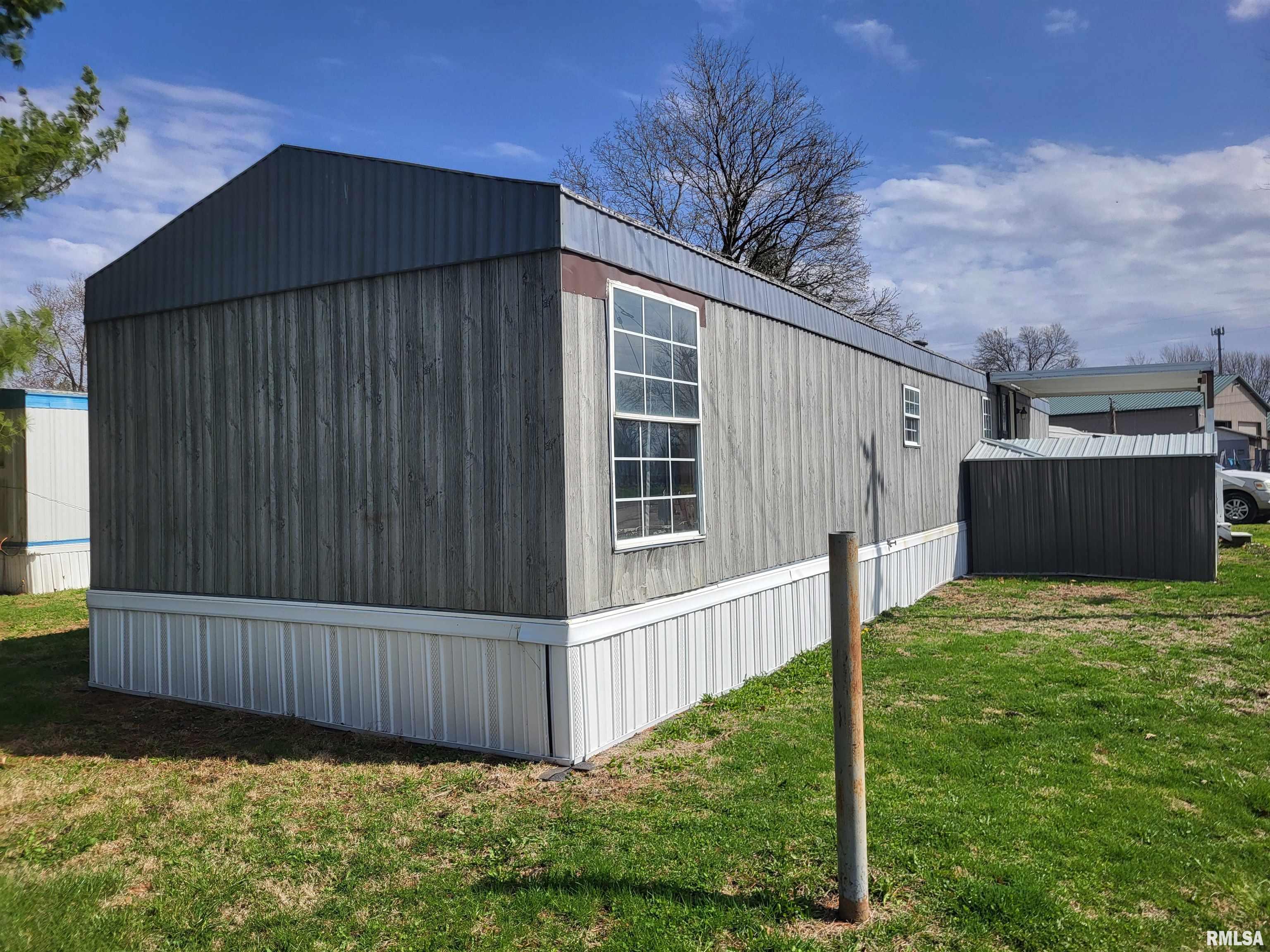 661 N 19th Street Property Photo 11