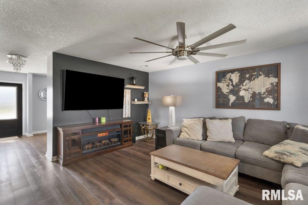 1708 Westport Drive Property Photo 8