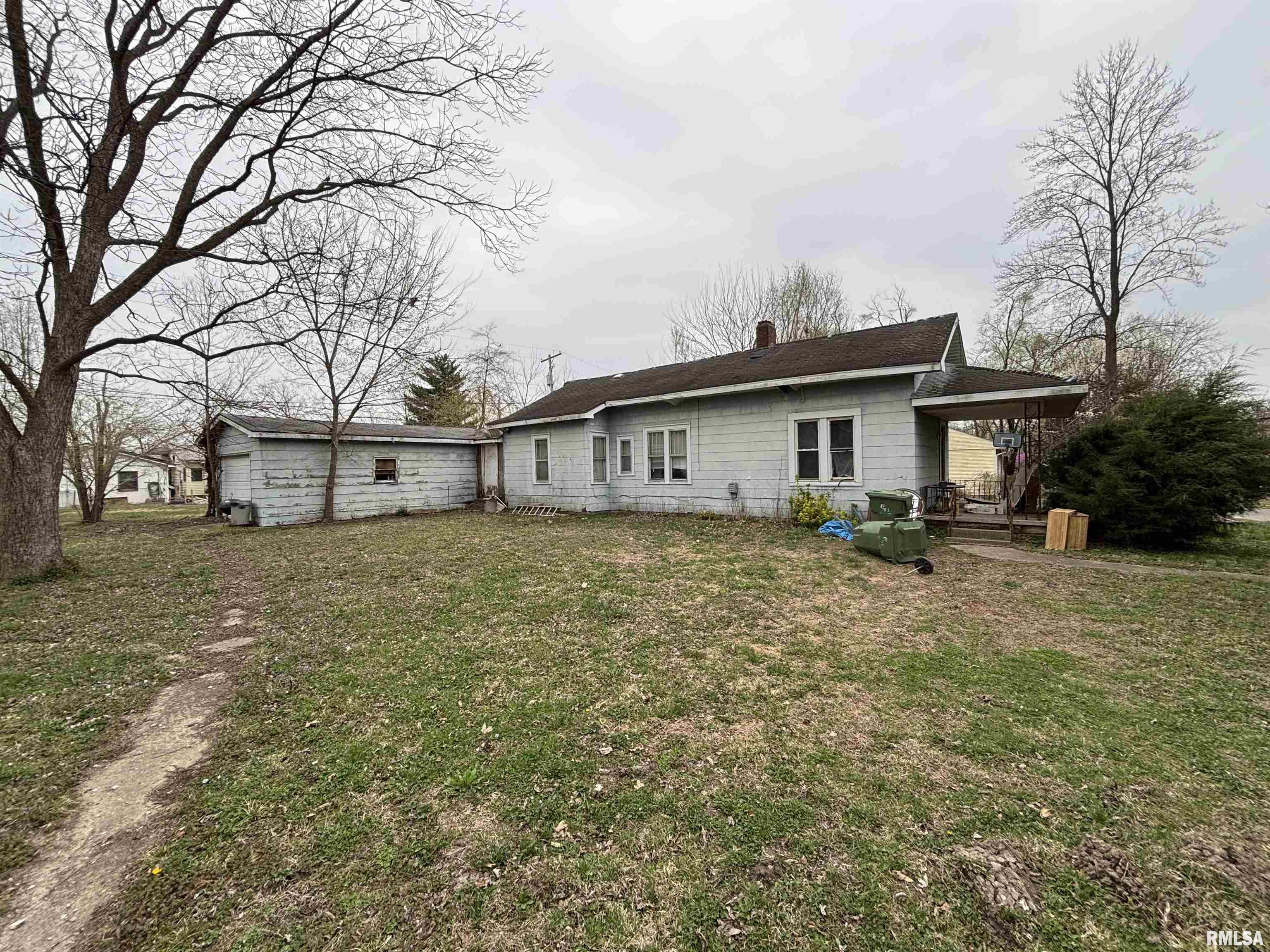106 S 1st Street Property Photo 1