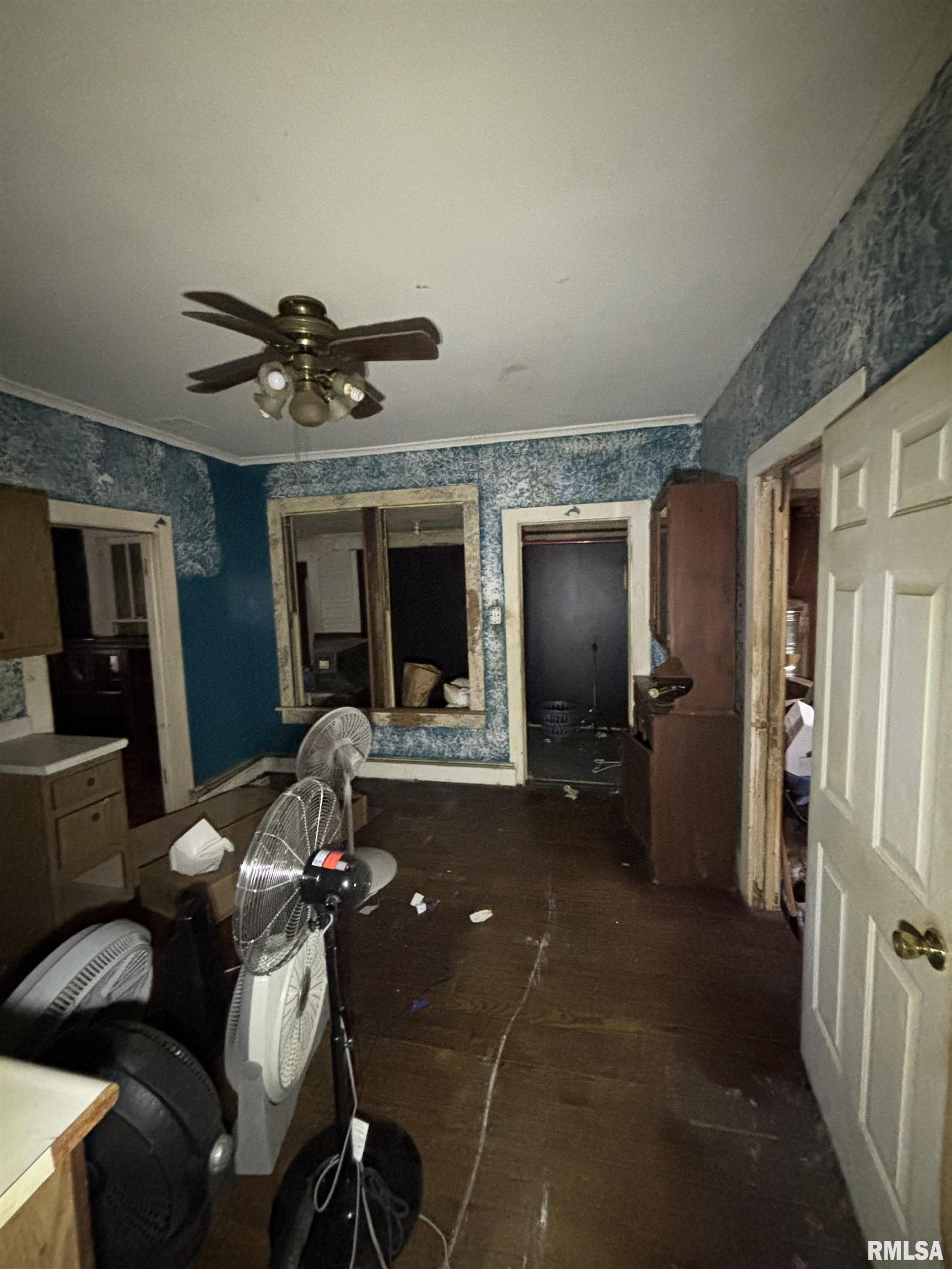106 S 1st Street Property Photo 10
