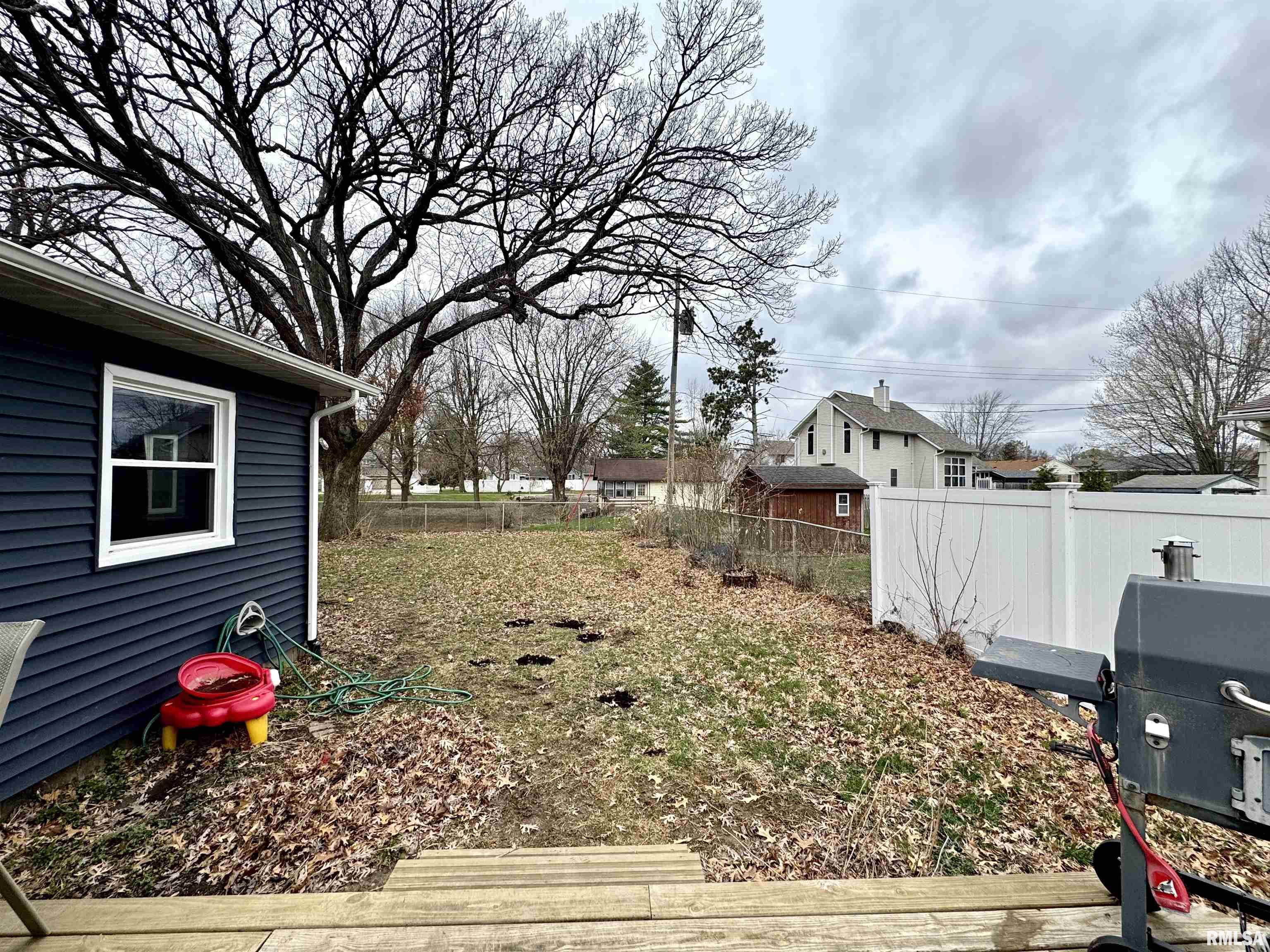 2627 44th Street Court Property Photo 24