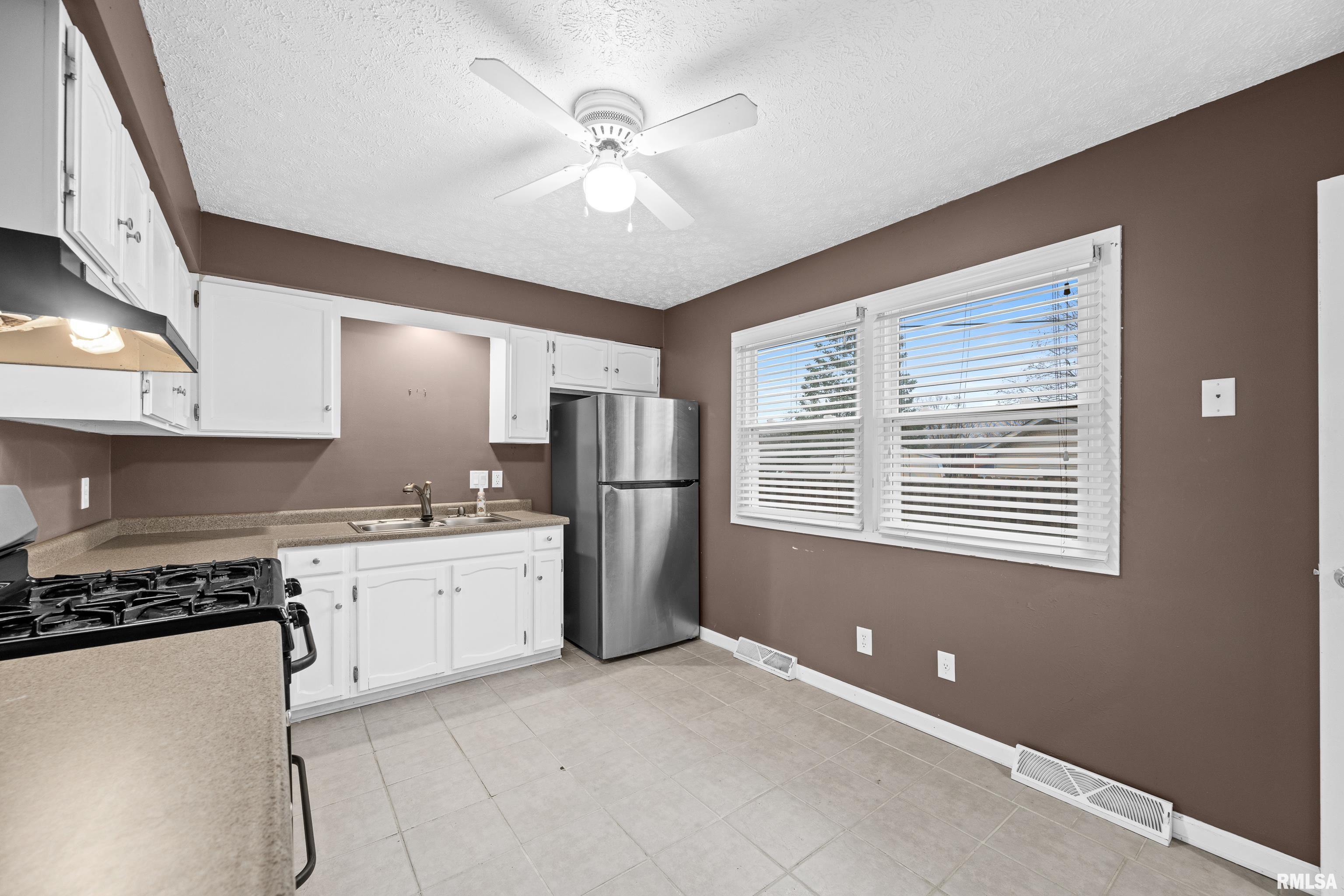 1005 Monticello Drive Property Photo 8